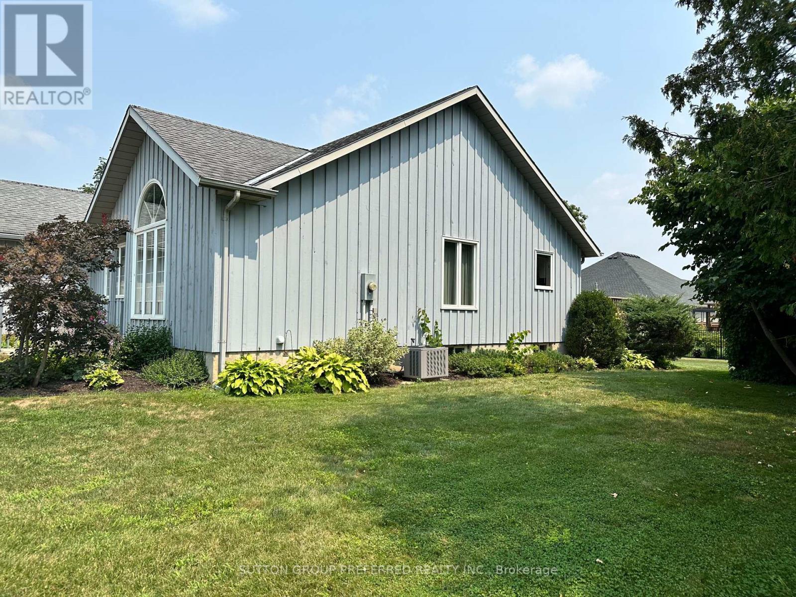 174 Quarter Town Line, Tillsonburg, Ontario  N4G 4E1 - Photo 4 - X12332714