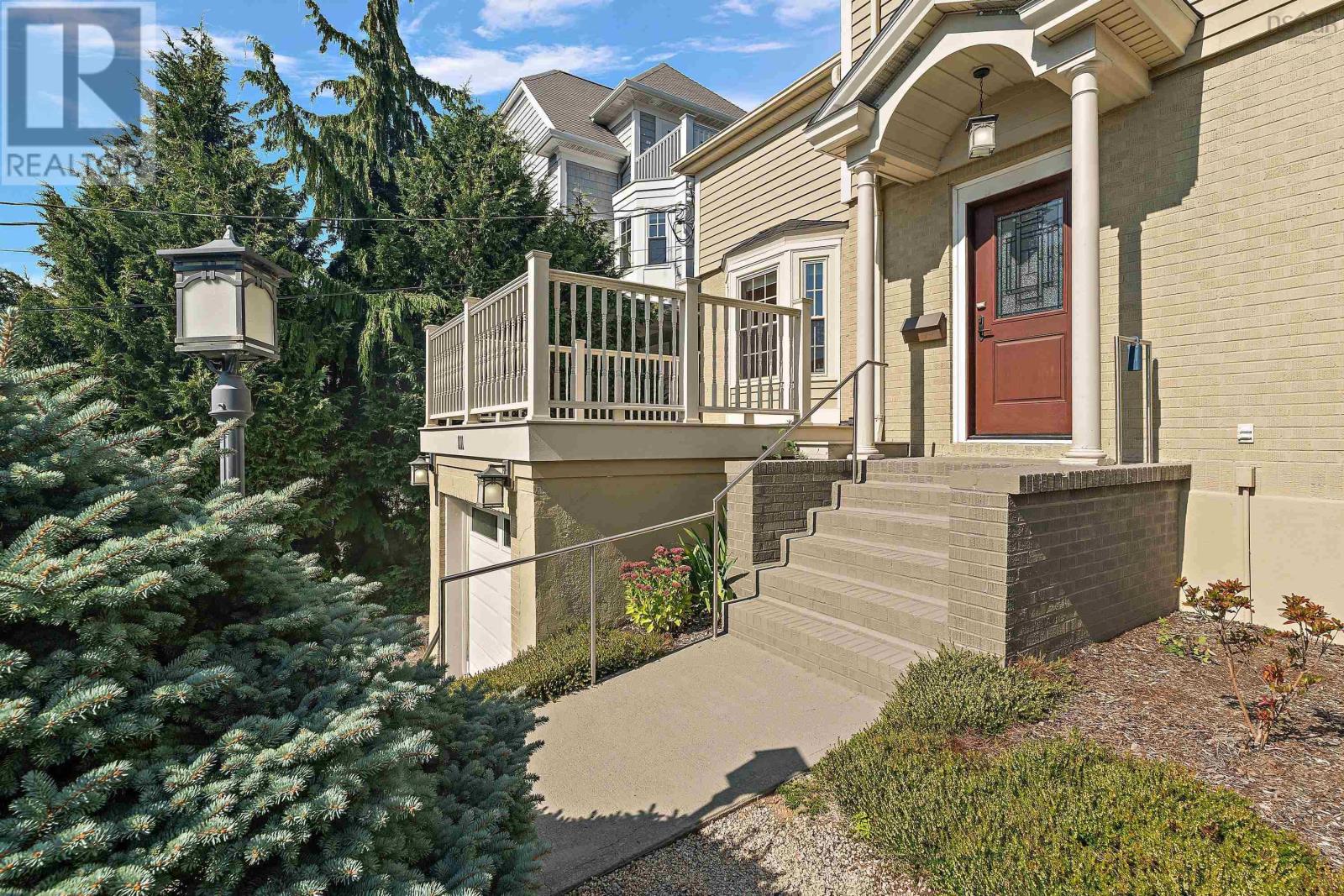1111 Rockcliffe Street, Halifax, Nova Scotia  B3H 3Y7 - Photo 4 - 202517596