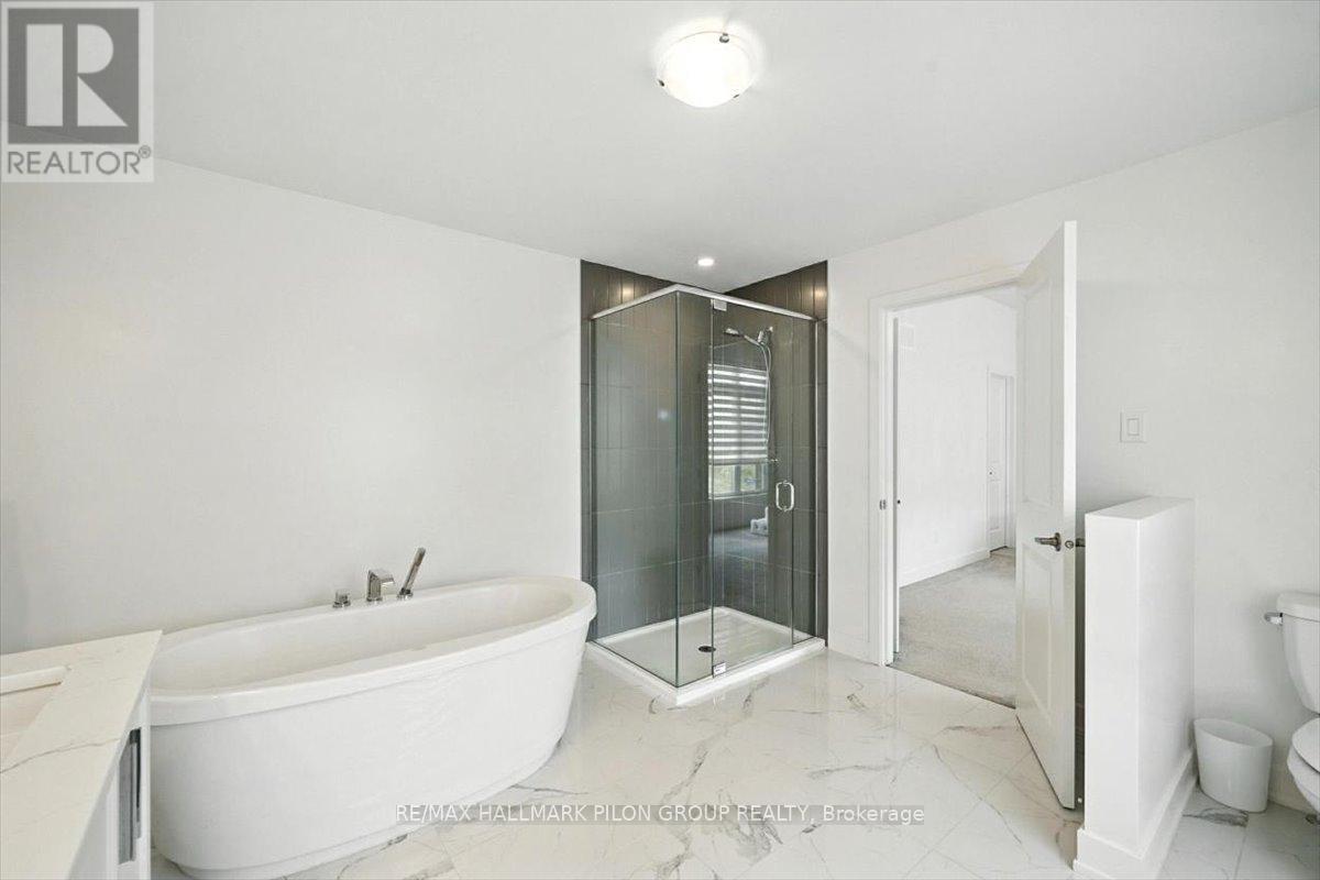 72 Big Dipper Street, Ottawa, Ontario  K4M 0L8 - Photo 14 - X12332663