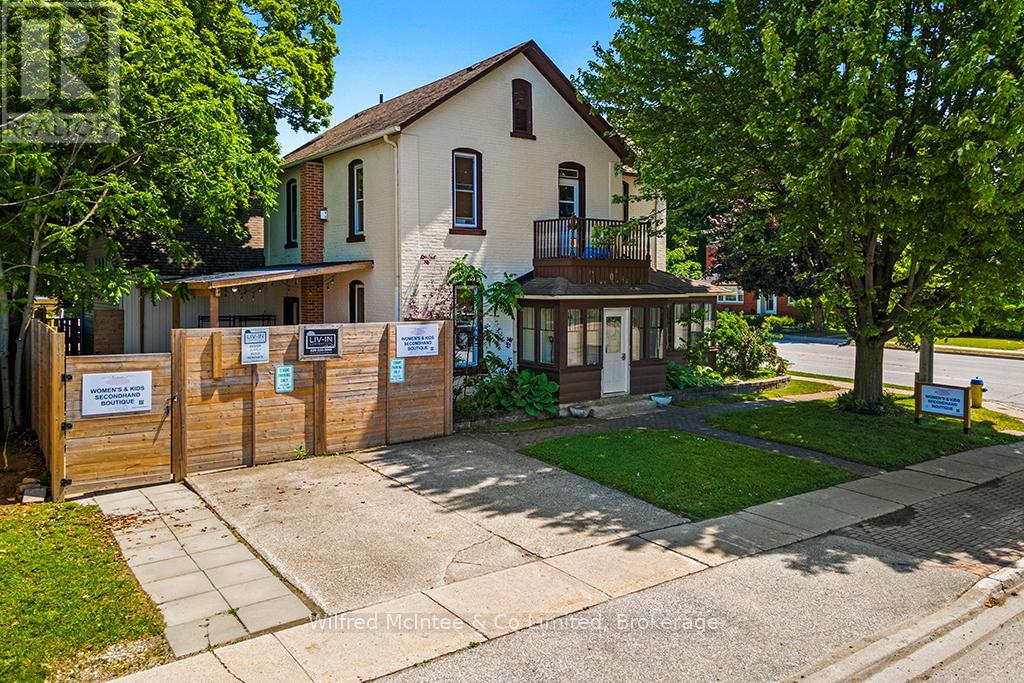 609 Bricker Street, Saugeen Shores, Ontario  N0H 2C0 - Photo 4 - X12250127