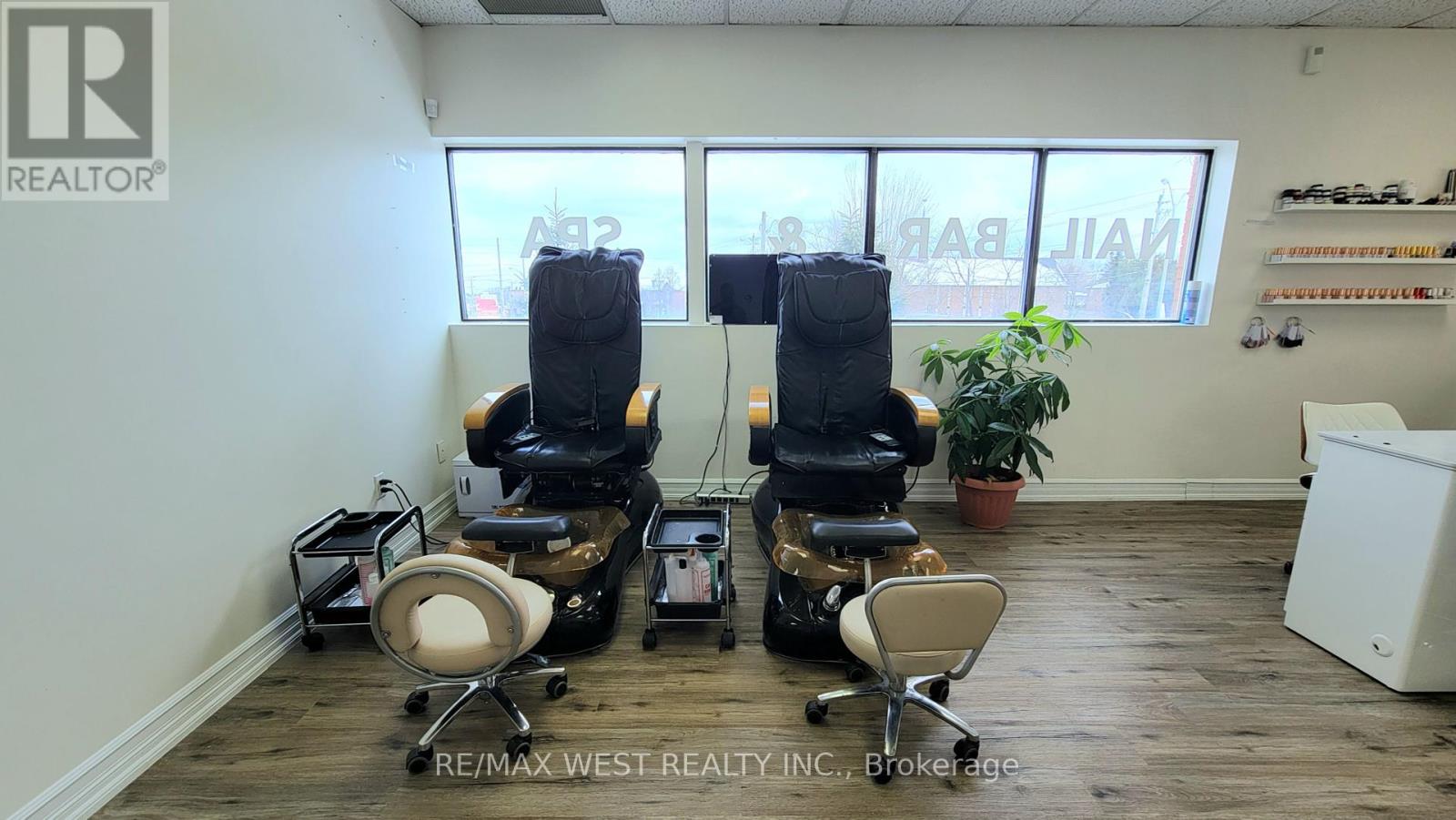 3702 Kingston Road, Toronto, Ontario  M1J 3H3 - Photo 13 - E12332579