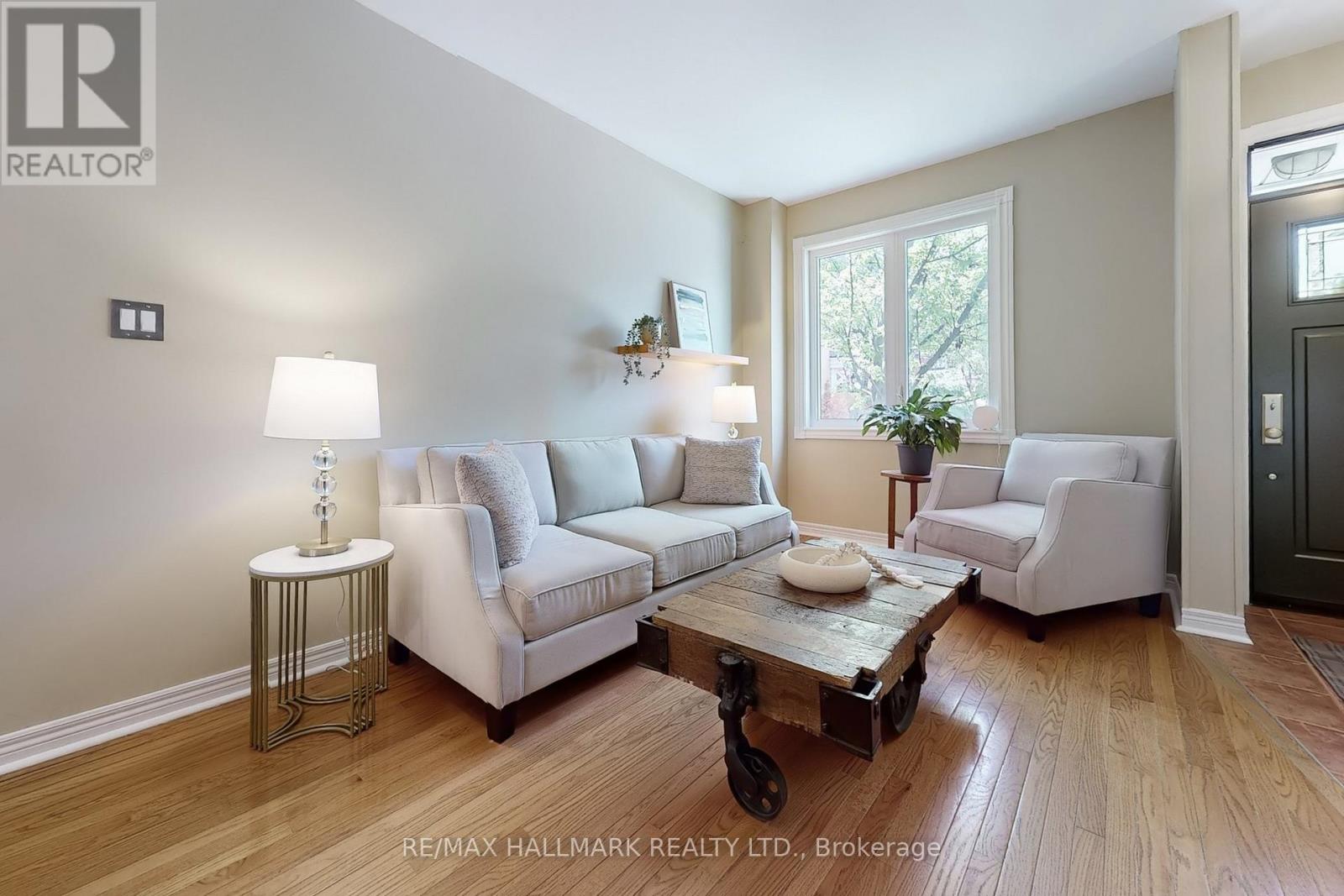 Property at 12 - 99 GOODWOOD PARK COURT image 4