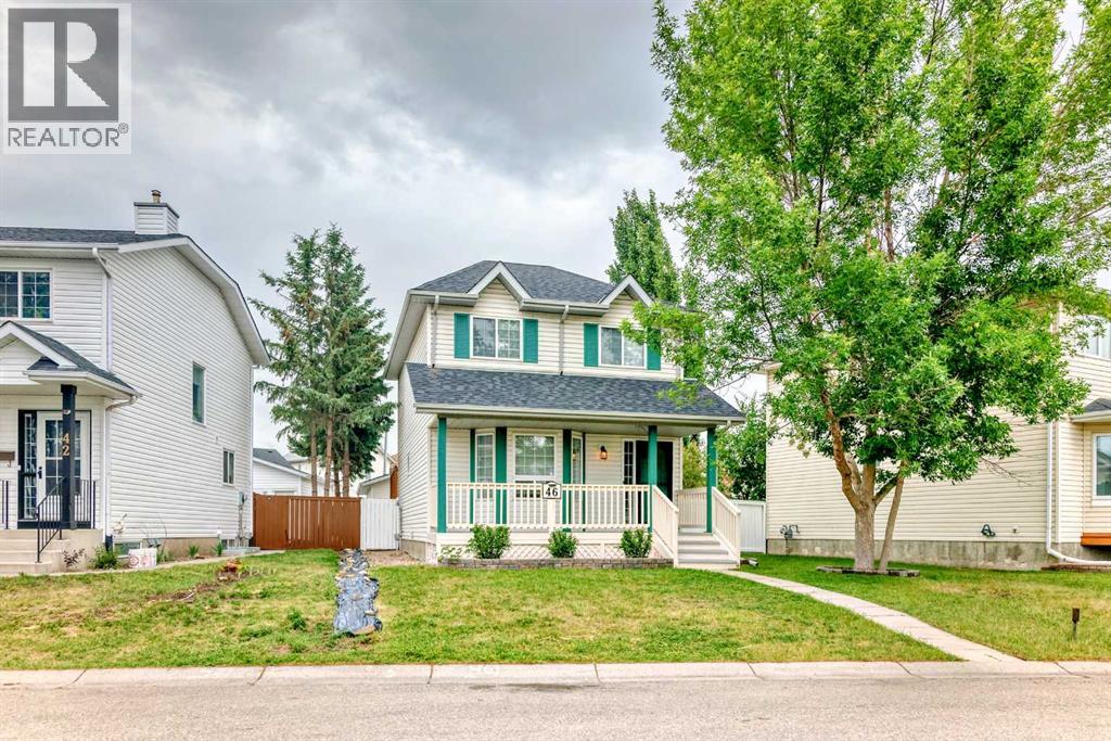 Property at 46 Coverdale Way NE image 2