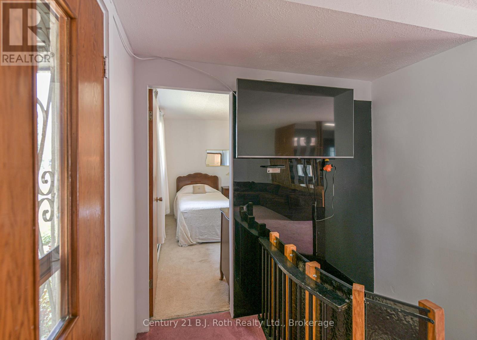 535 High Street, Orillia, Ontario  L3V 4X9 - Photo 11 - S12332700