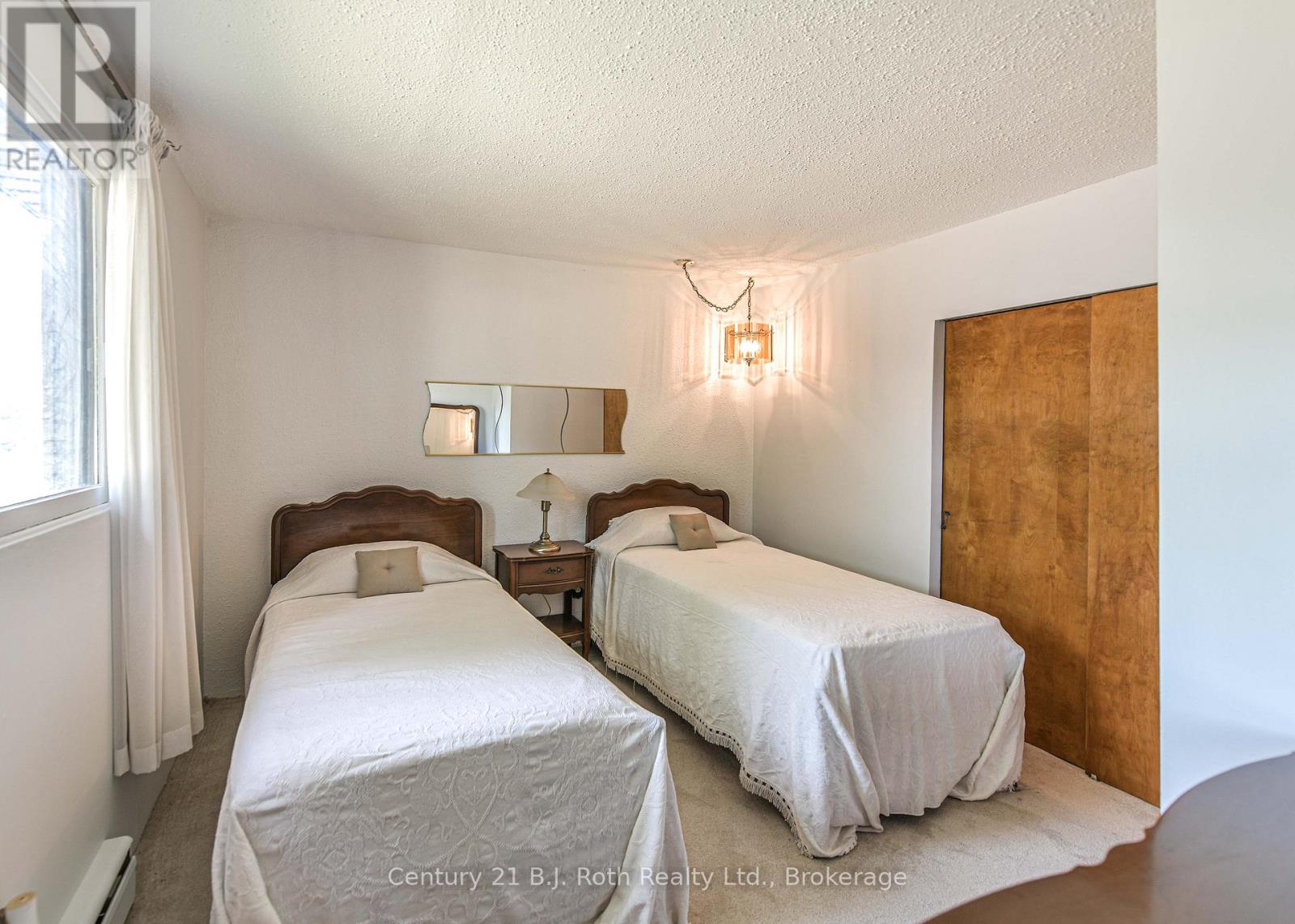 535 High Street, Orillia, Ontario  L3V 4X9 - Photo 12 - S12332700