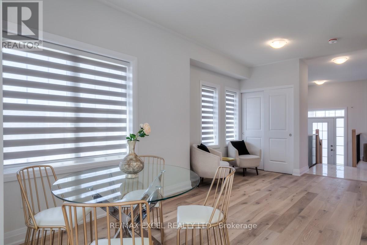 6 Maybank Lane, Whitchurch-Stouffville, Ontario  L4A 4X7 - Photo 10 - N12332636