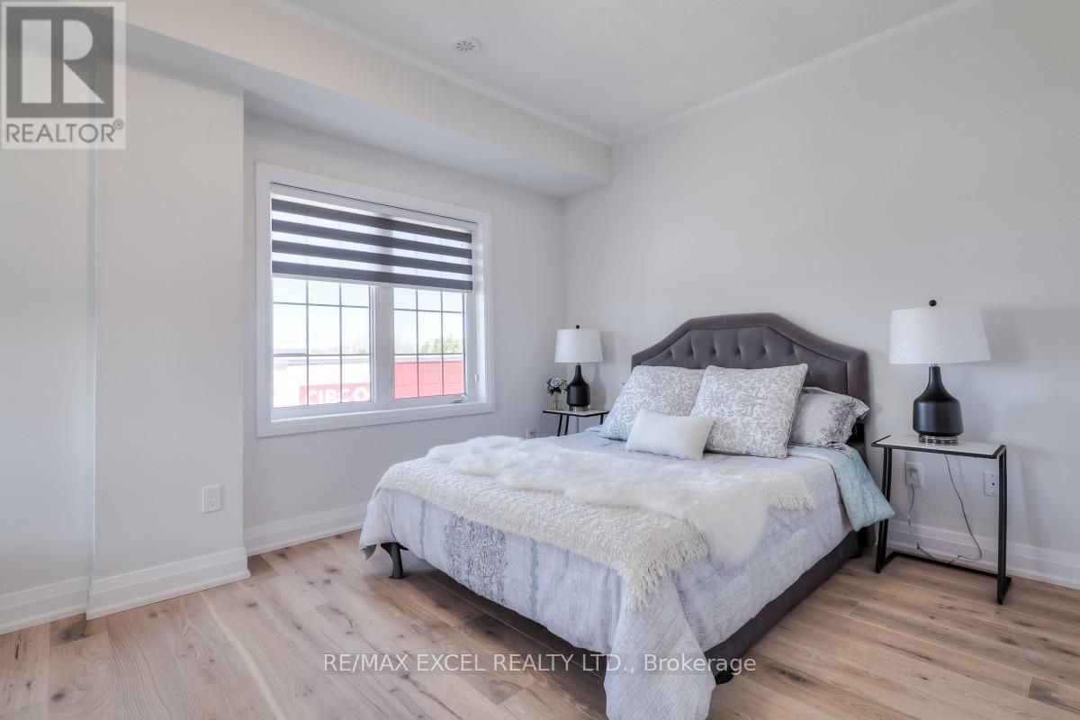 6 Maybank Lane, Whitchurch-Stouffville, Ontario  L4A 4X7 - Photo 21 - N12332636