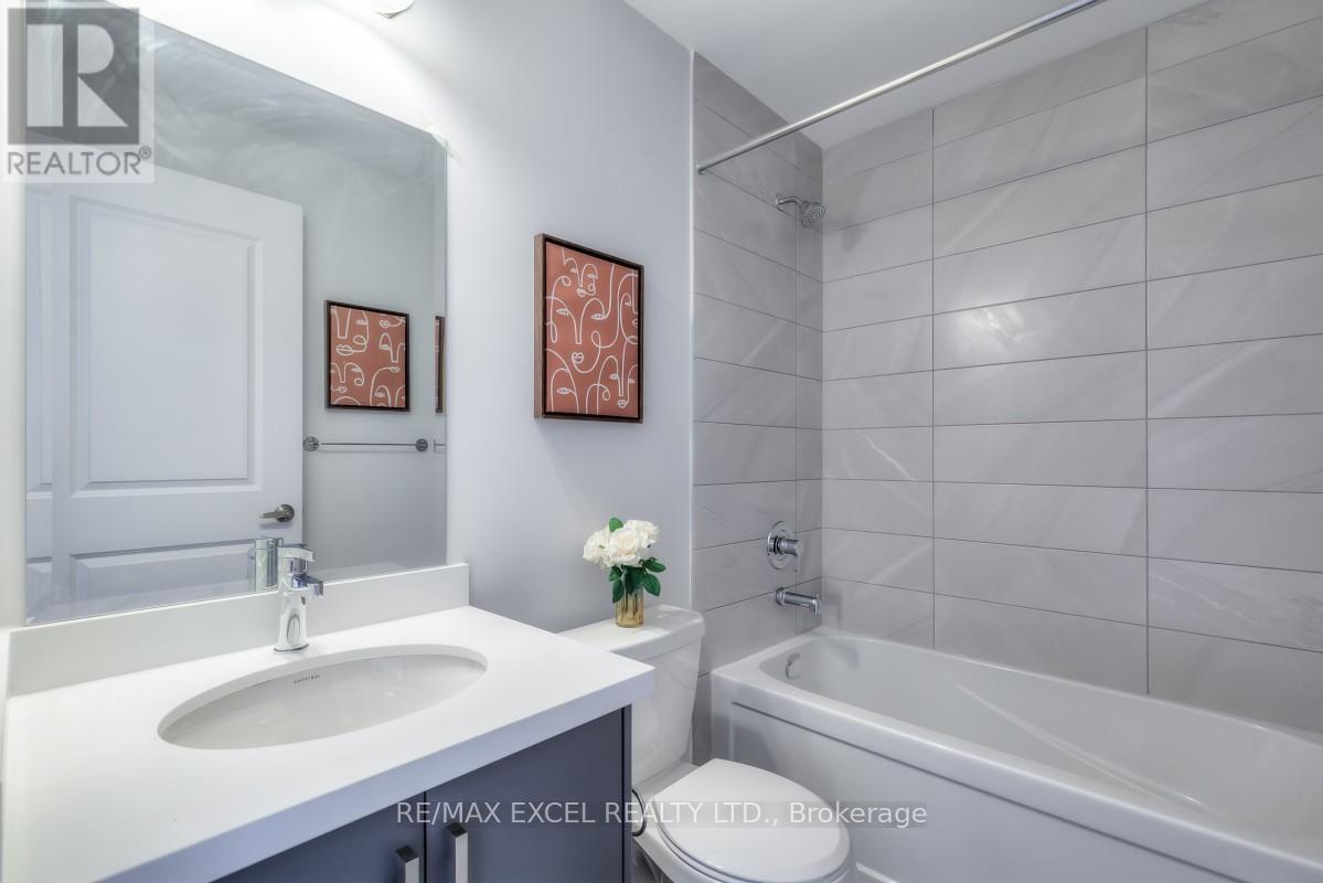 6 Maybank Lane, Whitchurch-Stouffville, Ontario  L4A 4X7 - Photo 43 - N12332636