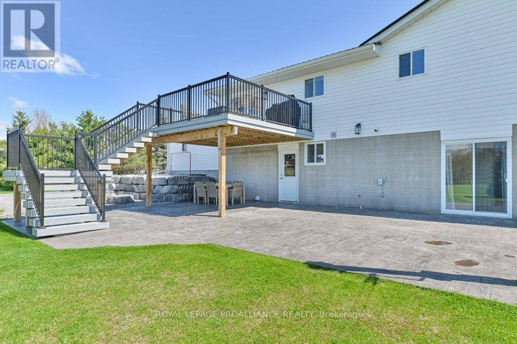 1640 Carman Road, Quinte West, Ontario  K8V 5P4 - Photo 34 - X12332739