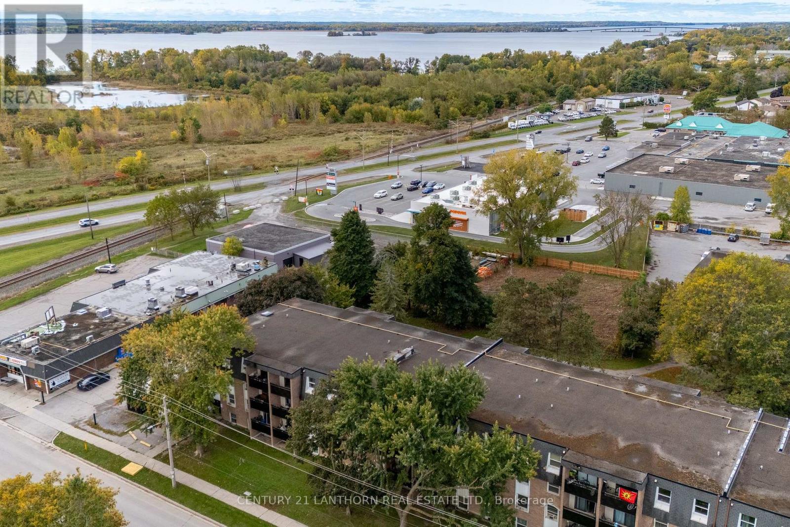 640 Dundas Street E, Belleville, Ontario  K8N 1G7 - Photo 13 - X12332817