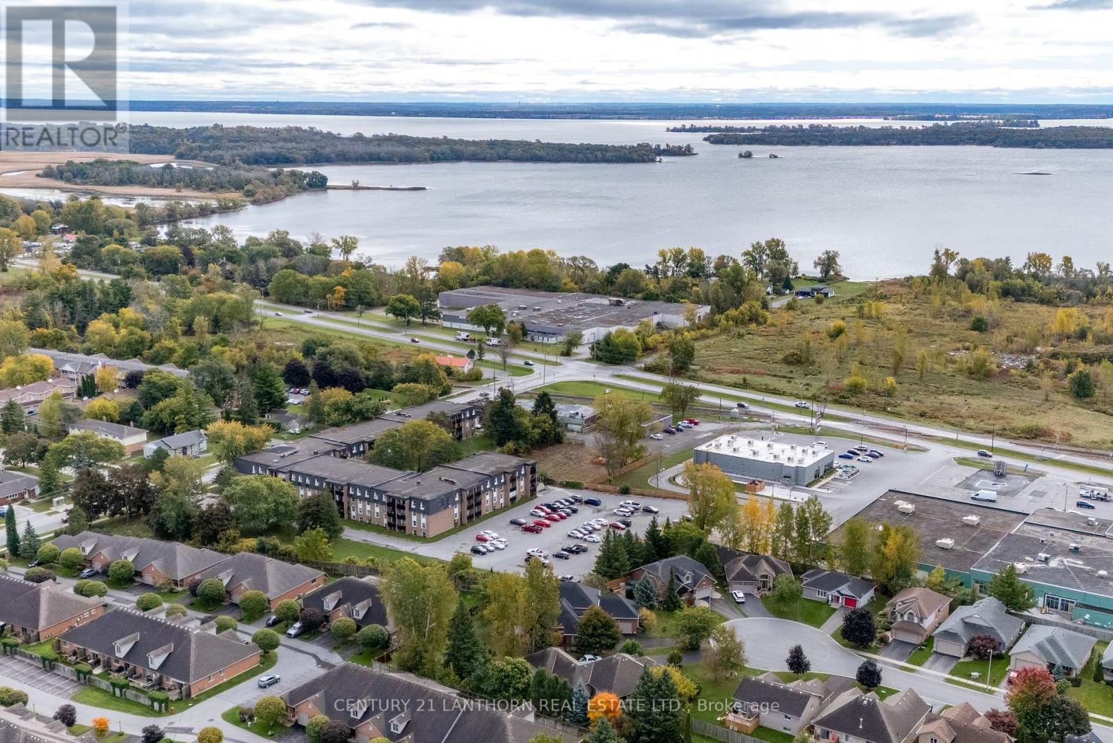 640 Dundas Street E, Belleville, Ontario  K8N 1G7 - Photo 9 - X12332817