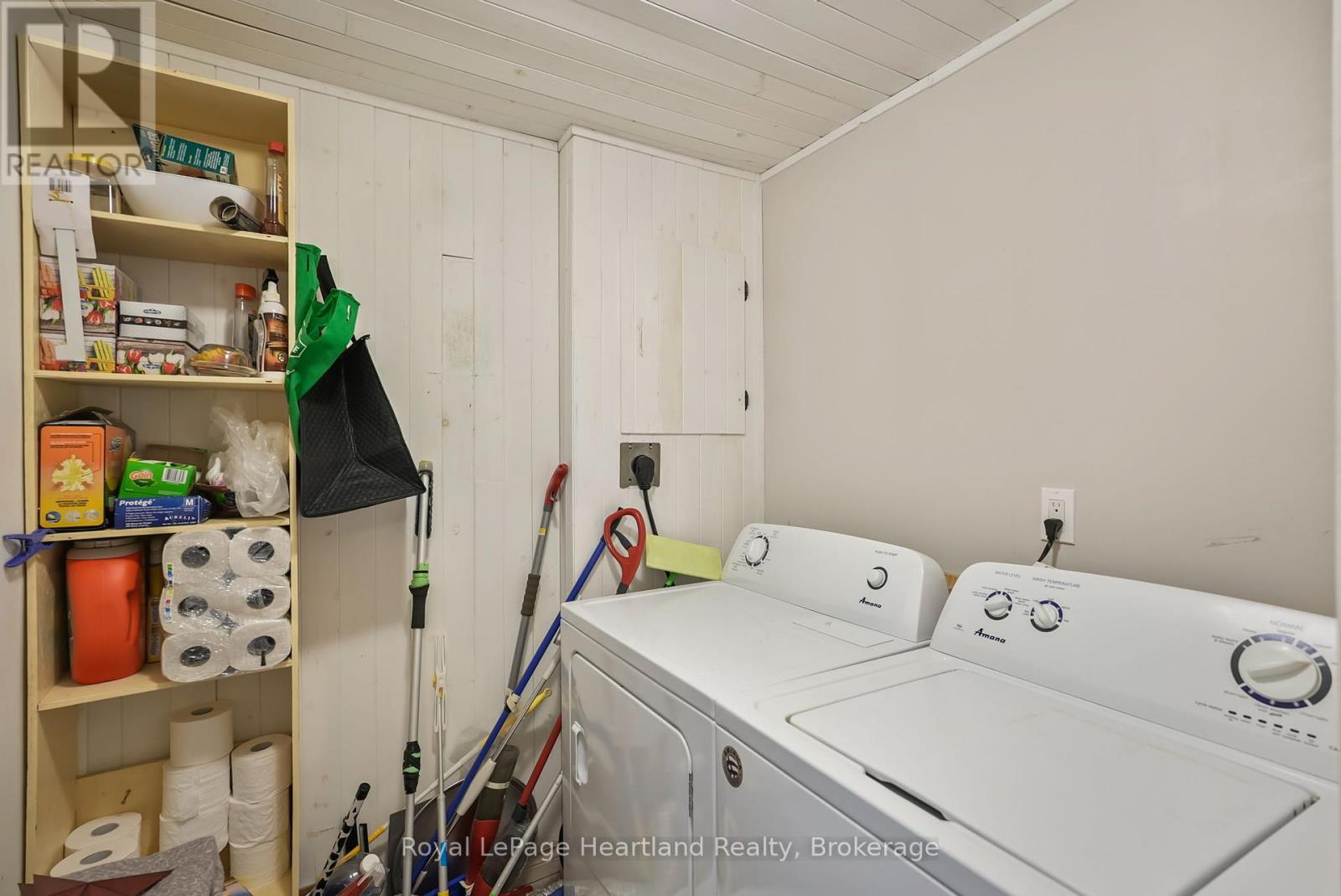 246 Diagonal Road, North Huron, Ontario  N0G 2W0 - Photo 22 - X12332781