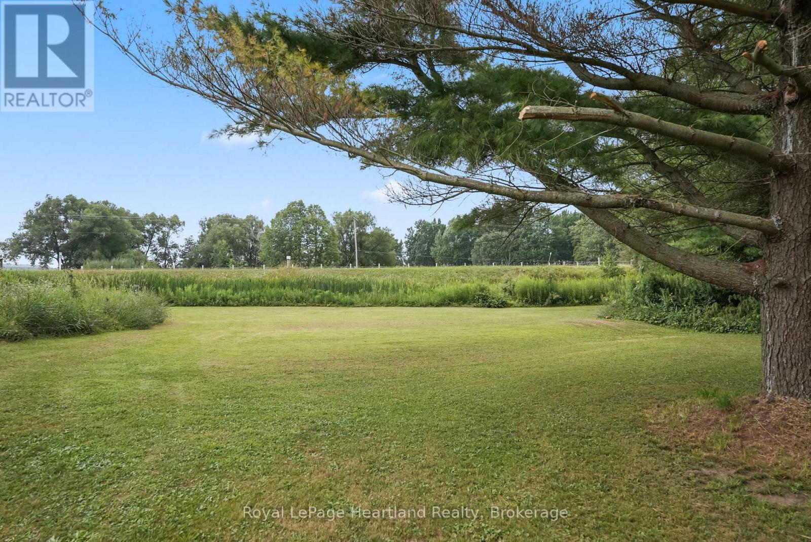 246 Diagonal Road, North Huron, Ontario  N0G 2W0 - Photo 32 - X12332781