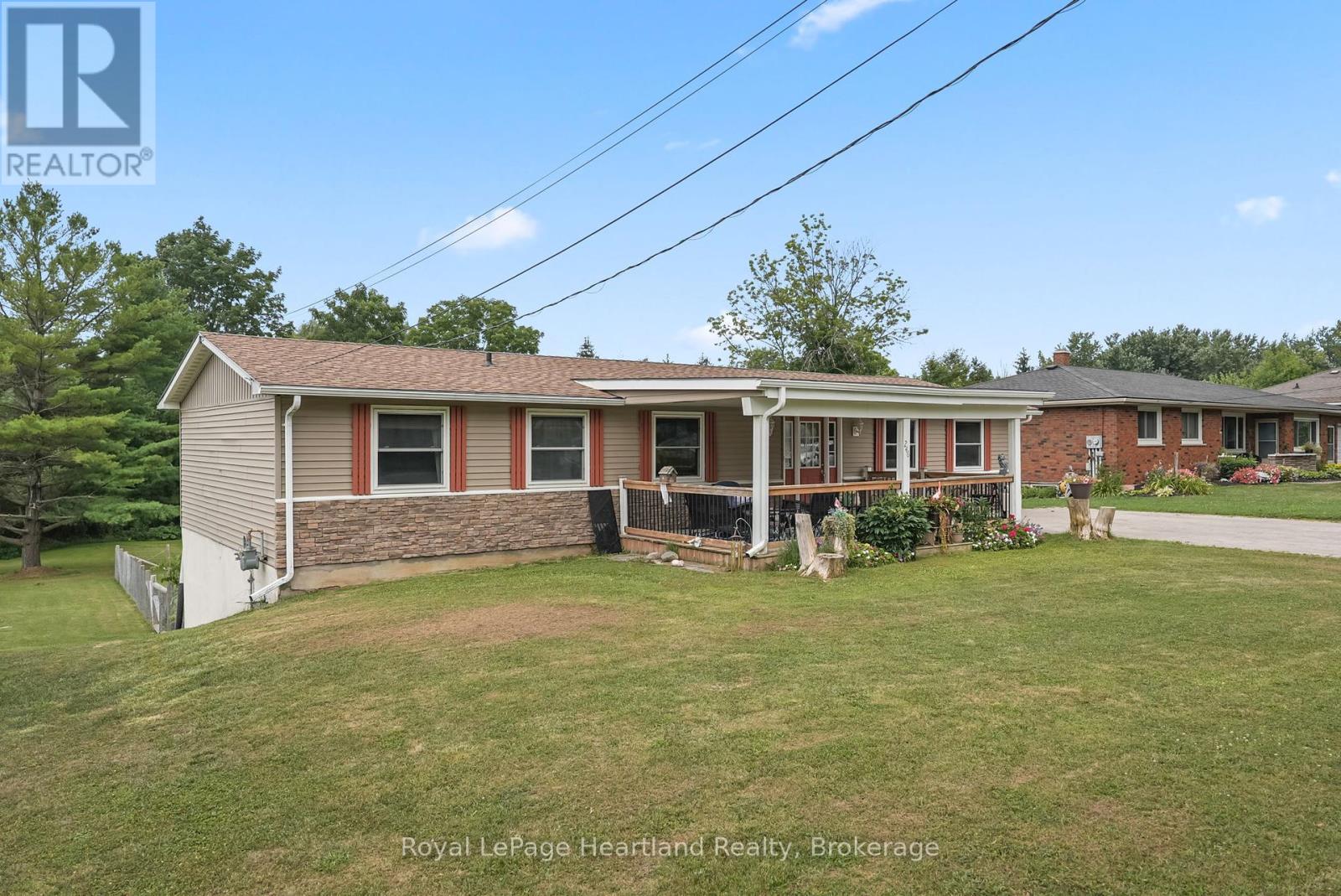 246 Diagonal Road, North Huron, Ontario  N0G 2W0 - Photo 38 - X12332781