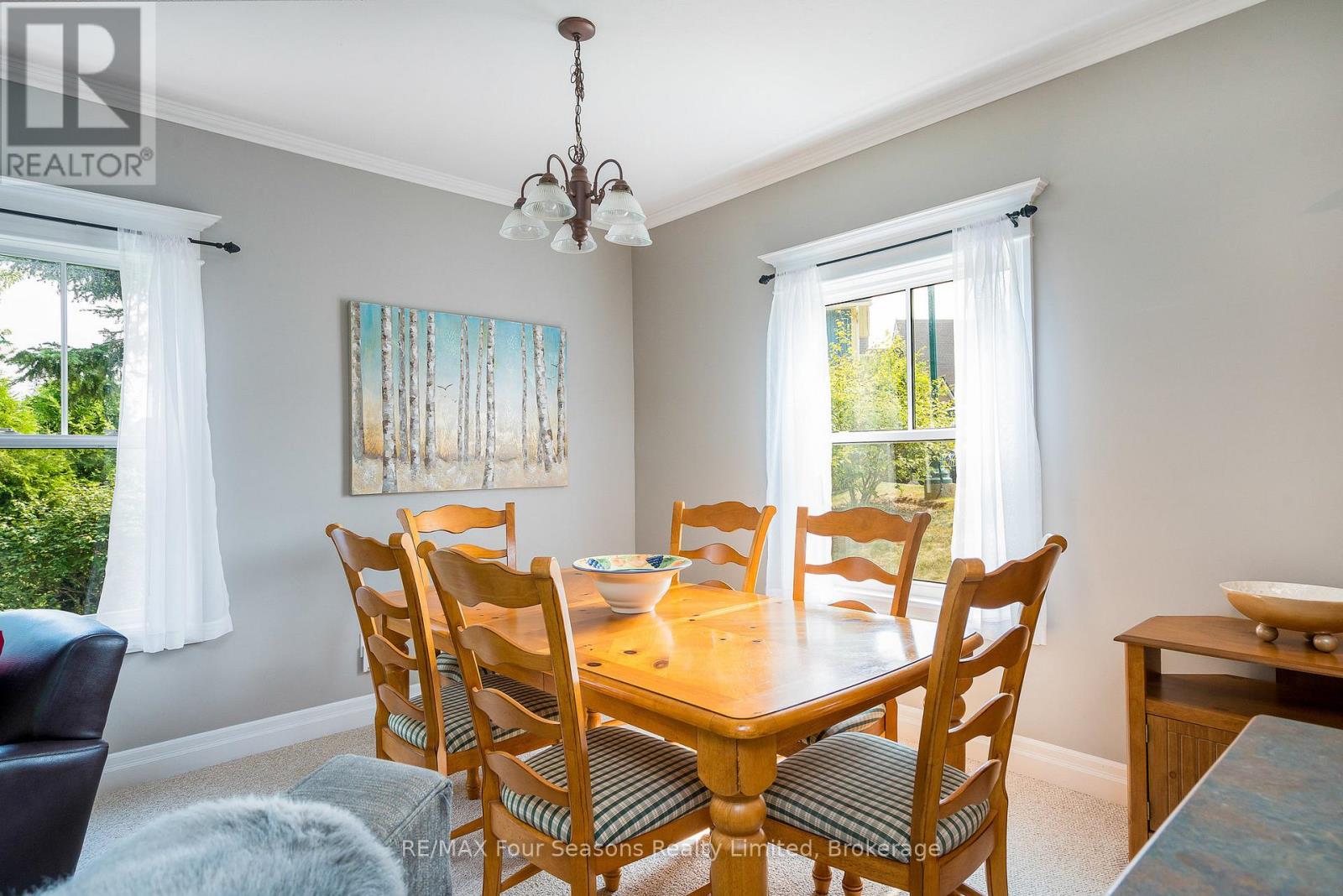 114 - 184 Snowbridge Way, Blue Mountains, Ontario  L9Y 0V1 - Photo 12 - X12332797