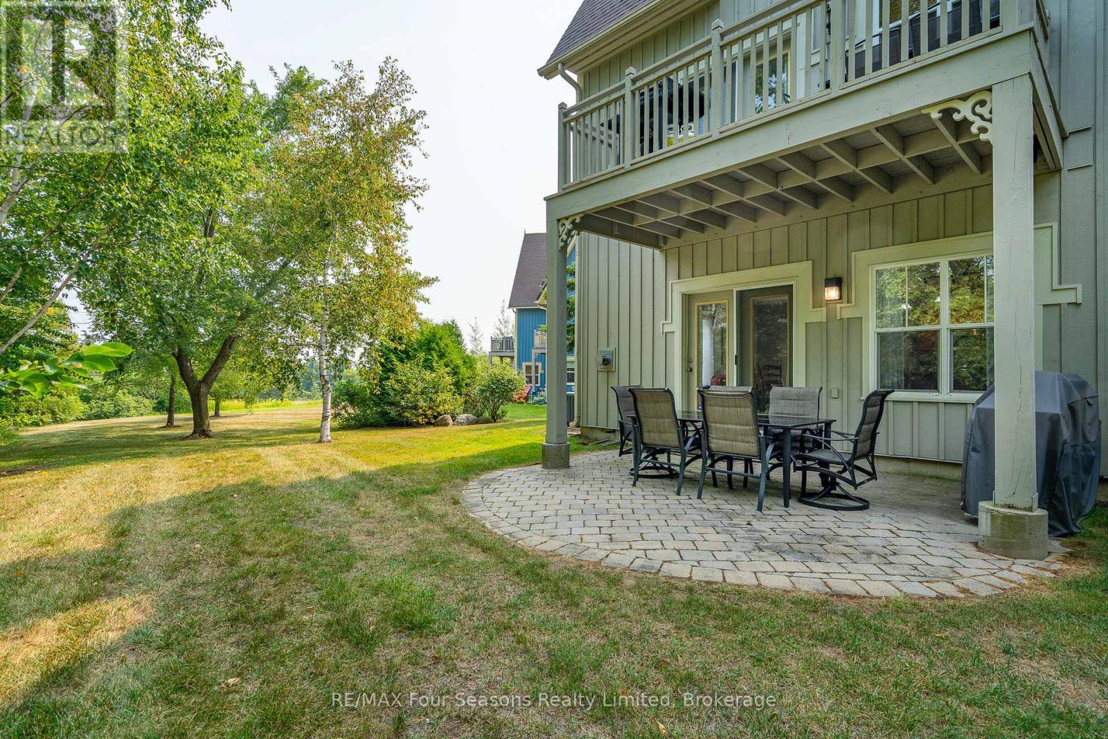 114 - 184 Snowbridge Way, Blue Mountains, Ontario  L9Y 0V1 - Photo 34 - X12332797