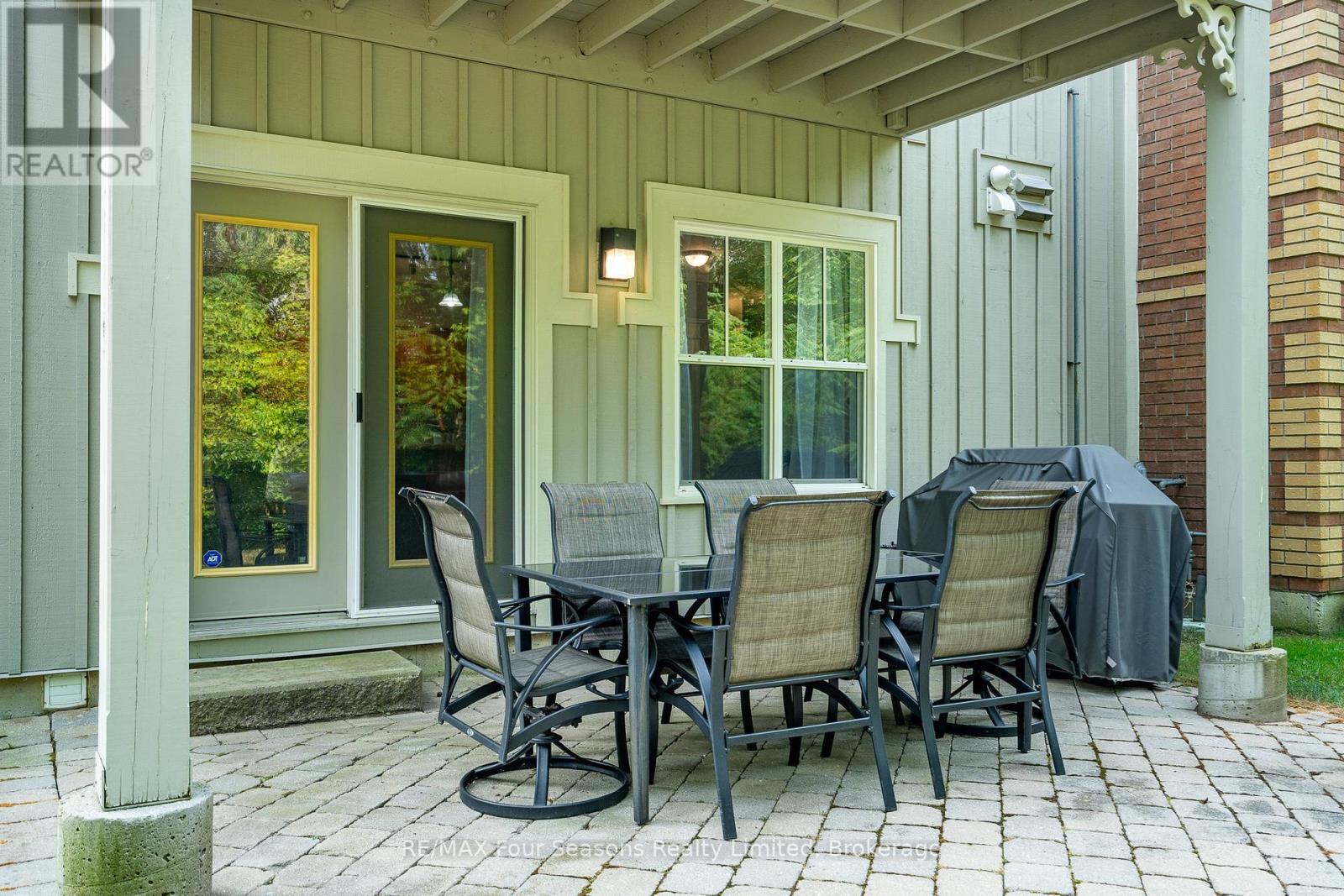 114 - 184 Snowbridge Way, Blue Mountains, Ontario  L9Y 0V1 - Photo 38 - X12332797