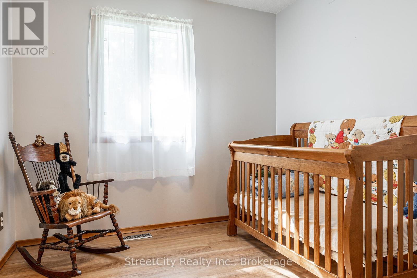 31 Cobourg Street, West Perth, Ontario  N0K 1N0 - Photo 23 - X12332828
