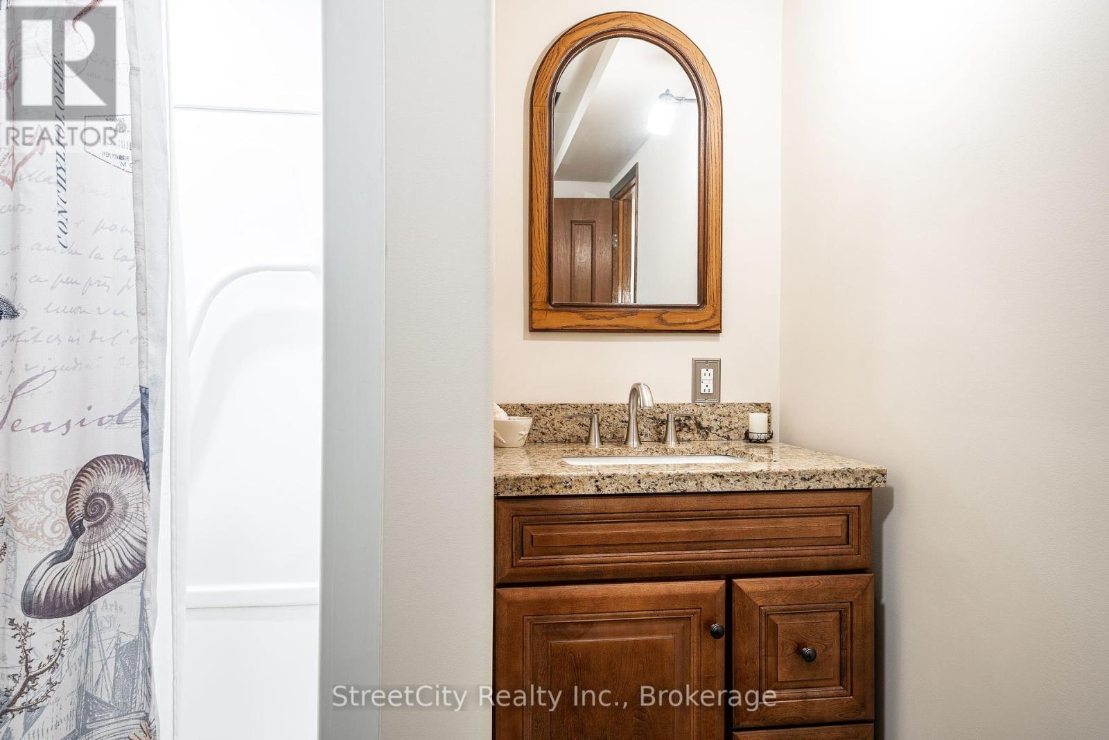 31 Cobourg Street, West Perth, Ontario  N0K 1N0 - Photo 35 - X12332828