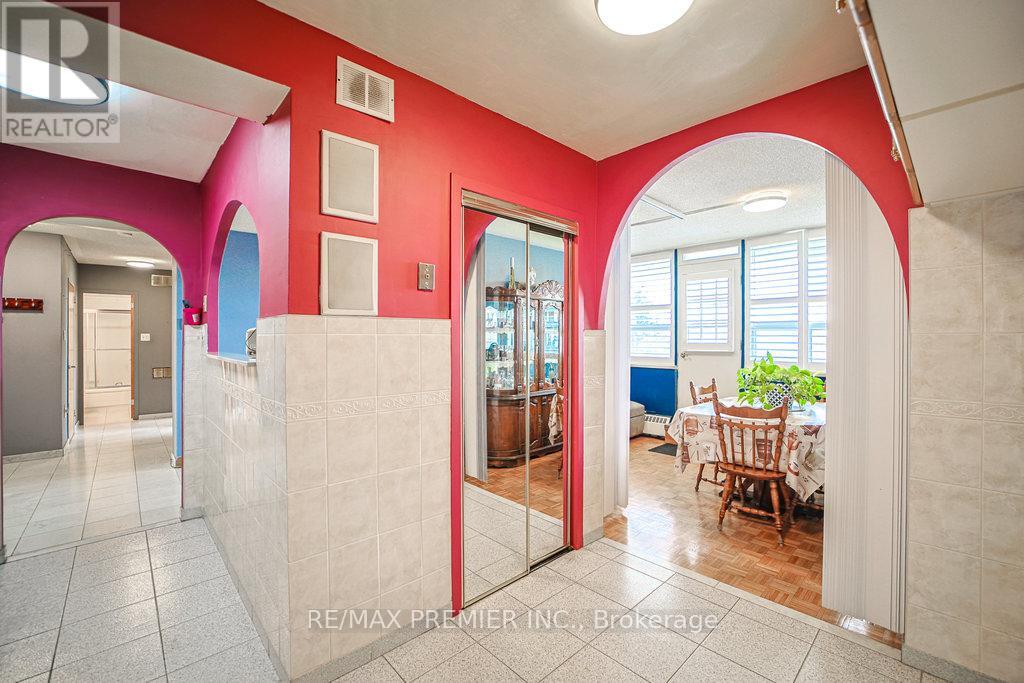 511 - 3460 Keele Street W, Toronto, Ontario  M3J 1L9 - Photo 10 - W12330048