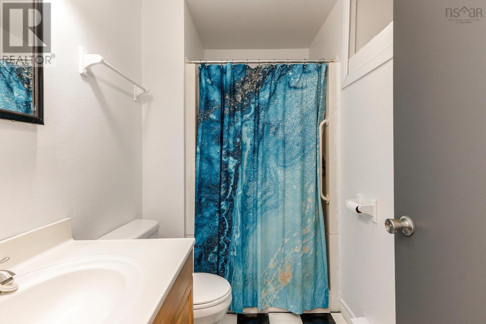 61 Dunlop Road, Brooklyn, Nova Scotia  B0N 2A0 - Photo 15 - 202500802