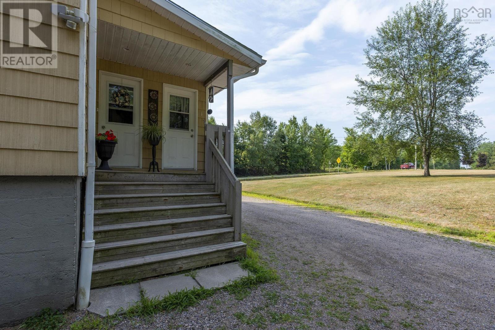 12787 Highway 1, Brickton, Nova Scotia  B0S 1M0 - Photo 4 - 202519328