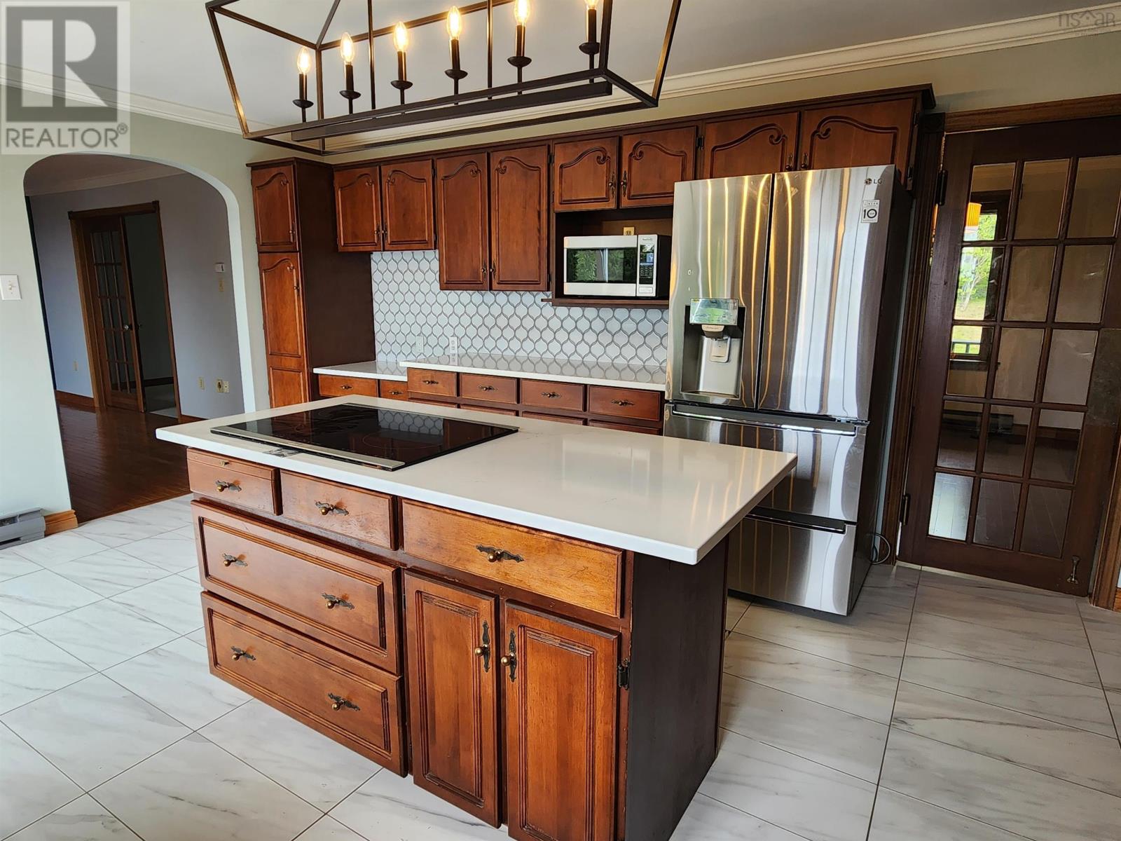 221 Hillside Drive, Boutiliers Point, Nova Scotia  B3Z 1W9 - Photo 7 - 202519860