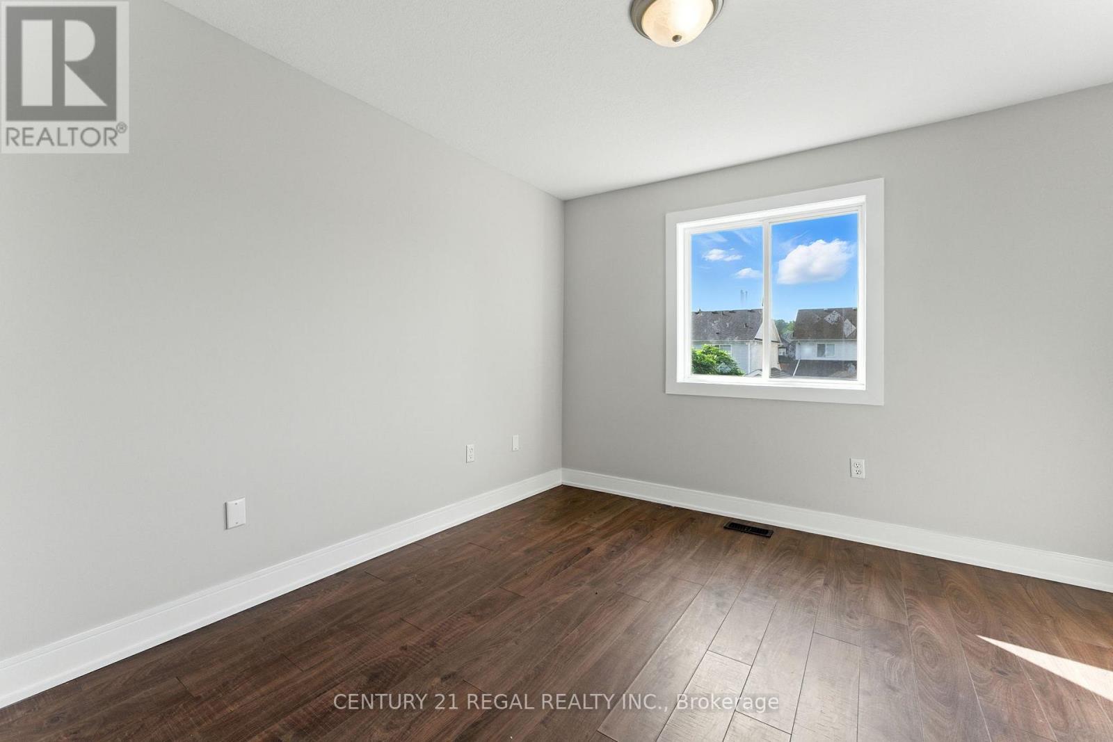97 Osborn Avenue, Brantford, Ontario  N3T 6R3 - Photo 19 - X12332641