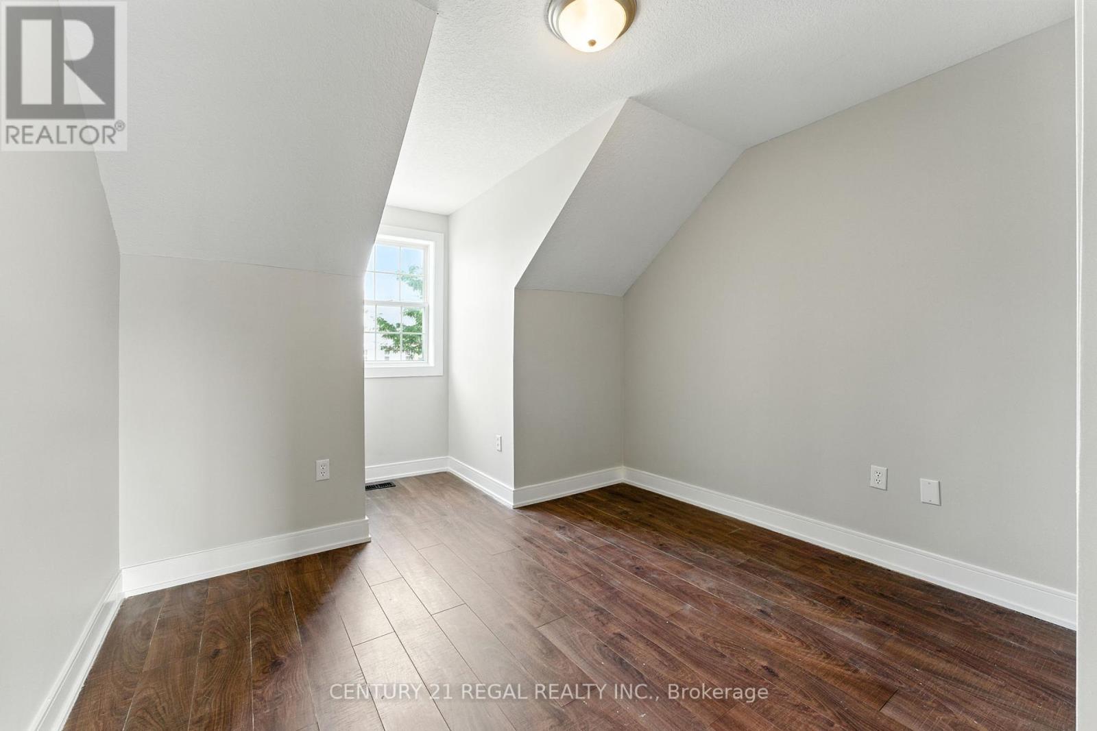 97 Osborn Avenue, Brantford, Ontario  N3T 6R3 - Photo 22 - X12332641