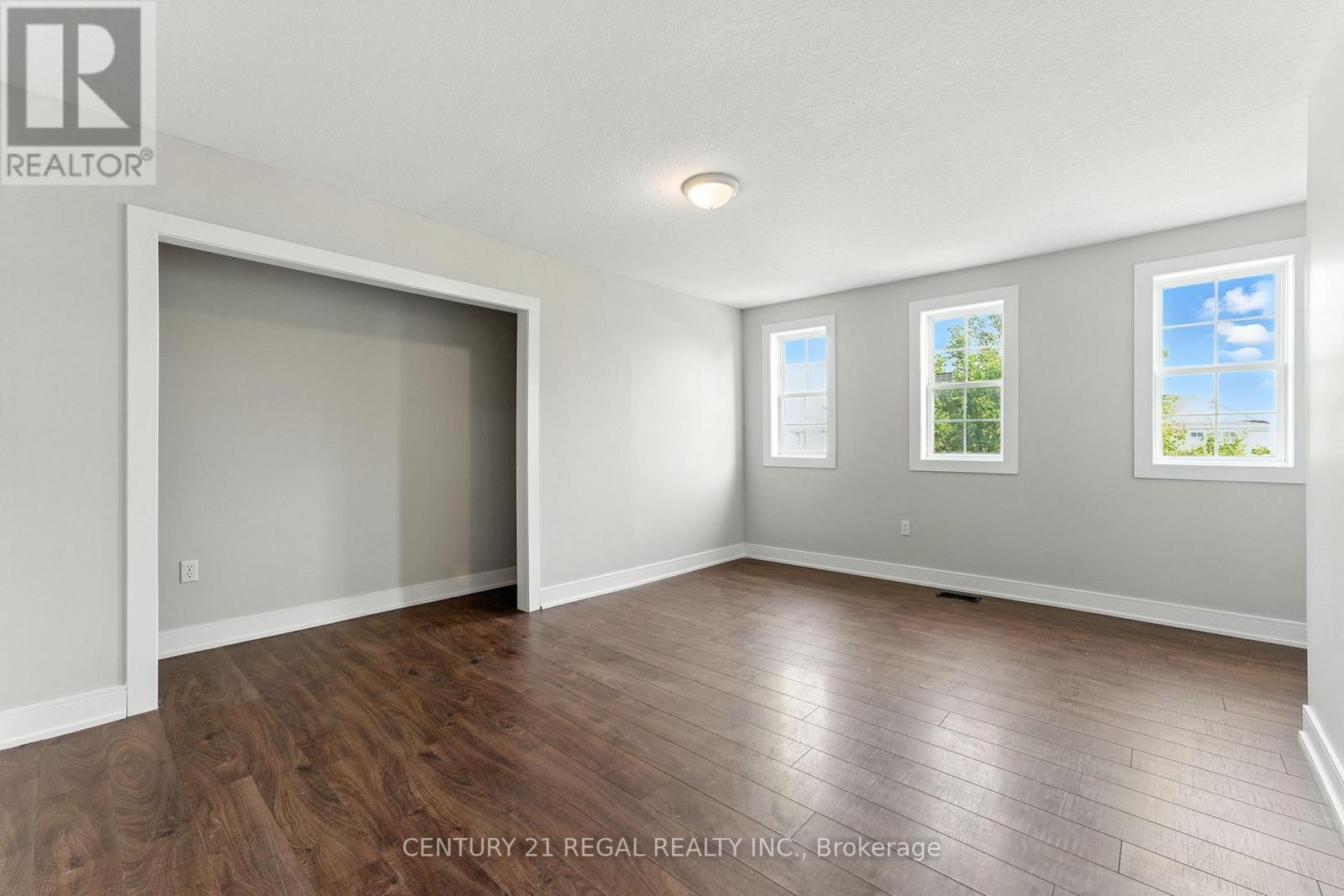 97 Osborn Avenue, Brantford, Ontario  N3T 6R3 - Photo 24 - X12332641