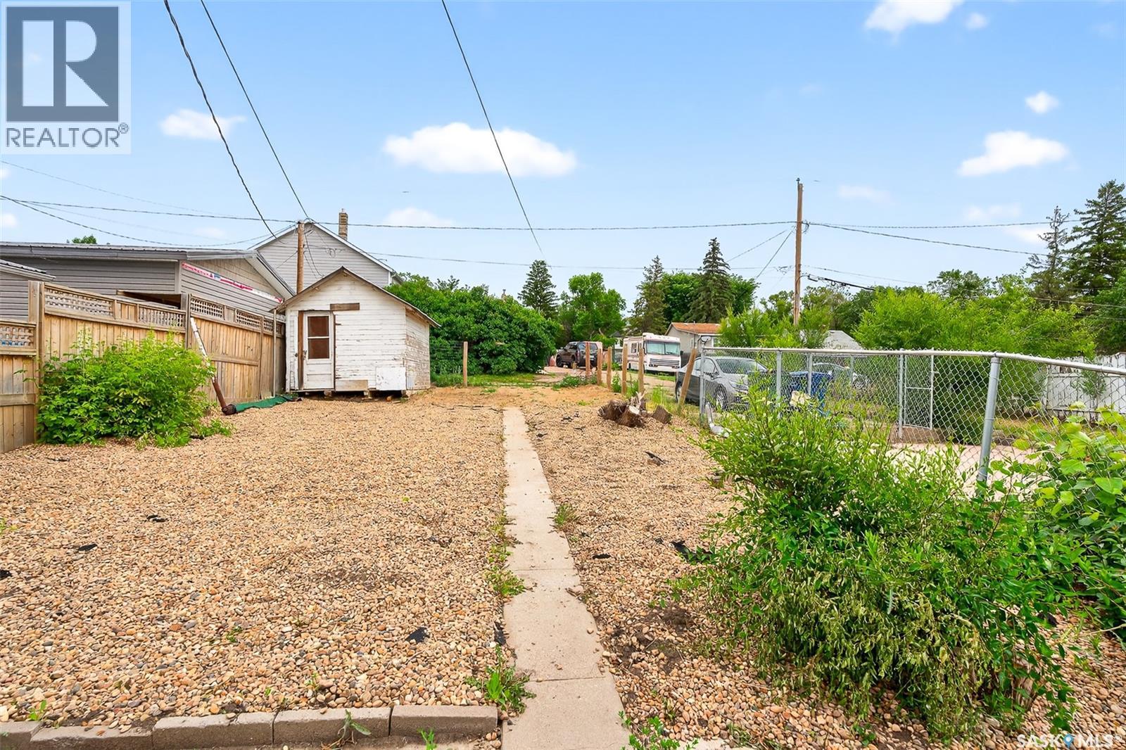 964 Athabasca Street W, Moose Jaw, Saskatchewan  S6H 2E4 - Photo 27 - SK015081