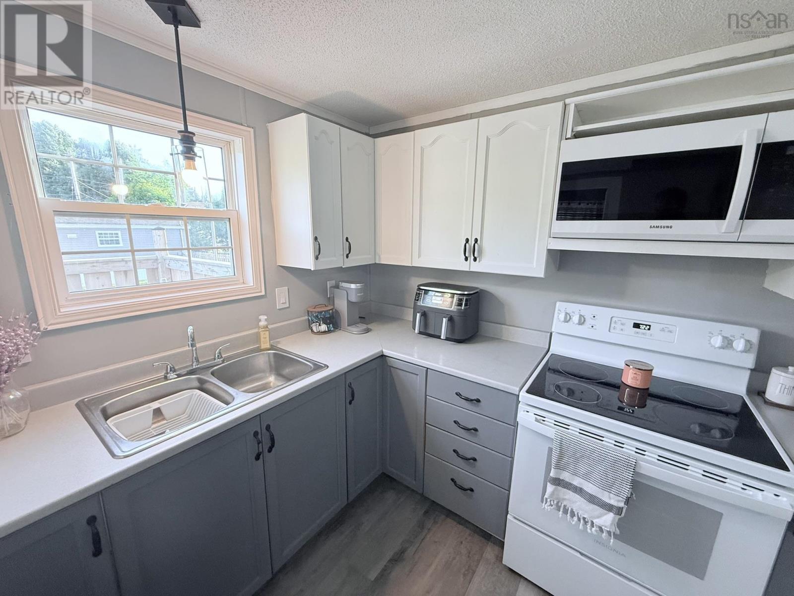 5 Matheson Drive, Salmon River, Nova Scotia  B2N 6M8 - Photo 4 - 202520071