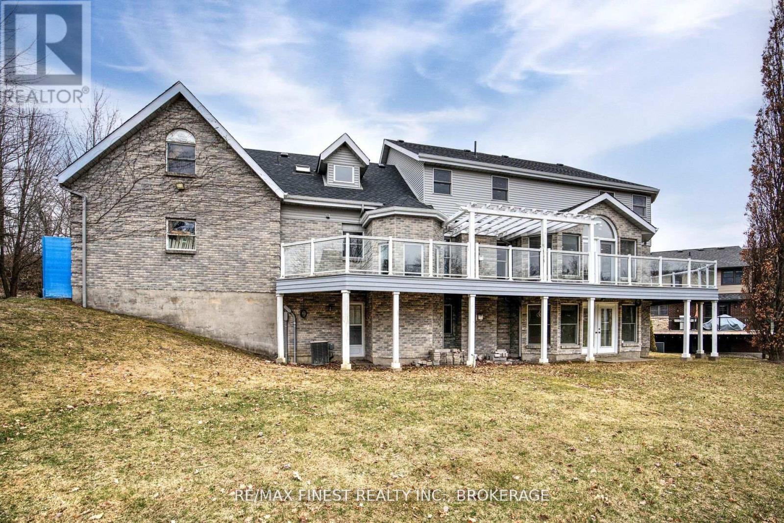 1674 South Boulevard, Kingston, Ontario  K7L 4V1 - Photo 46 - X12332910