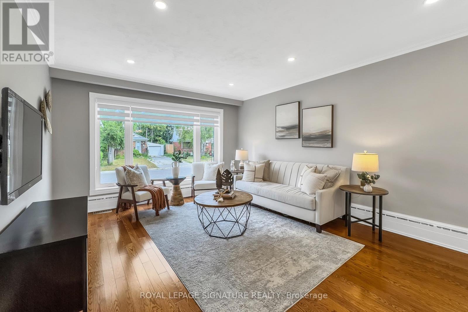 Property at 52 IVORWOOD CRESCENT image 5