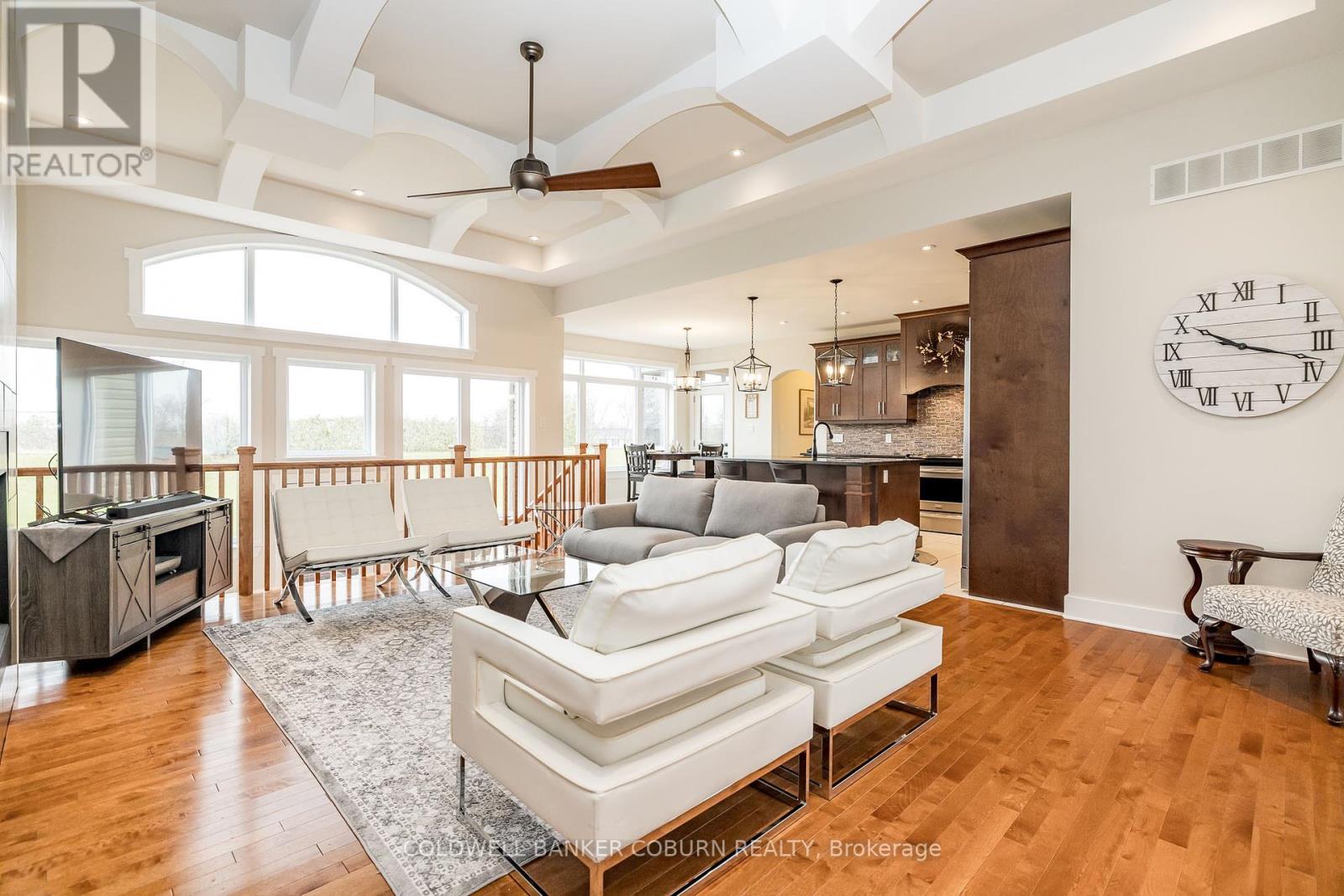 270 West Lake Circle, Ottawa, Ontario  K0A 1L0 - Photo 11 - X12332895