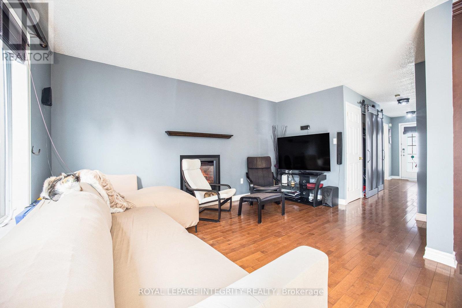 1100 Trillium Place, Clarence-Rockland, Ontario  K4K 1T1 - Photo 4 - X12332901