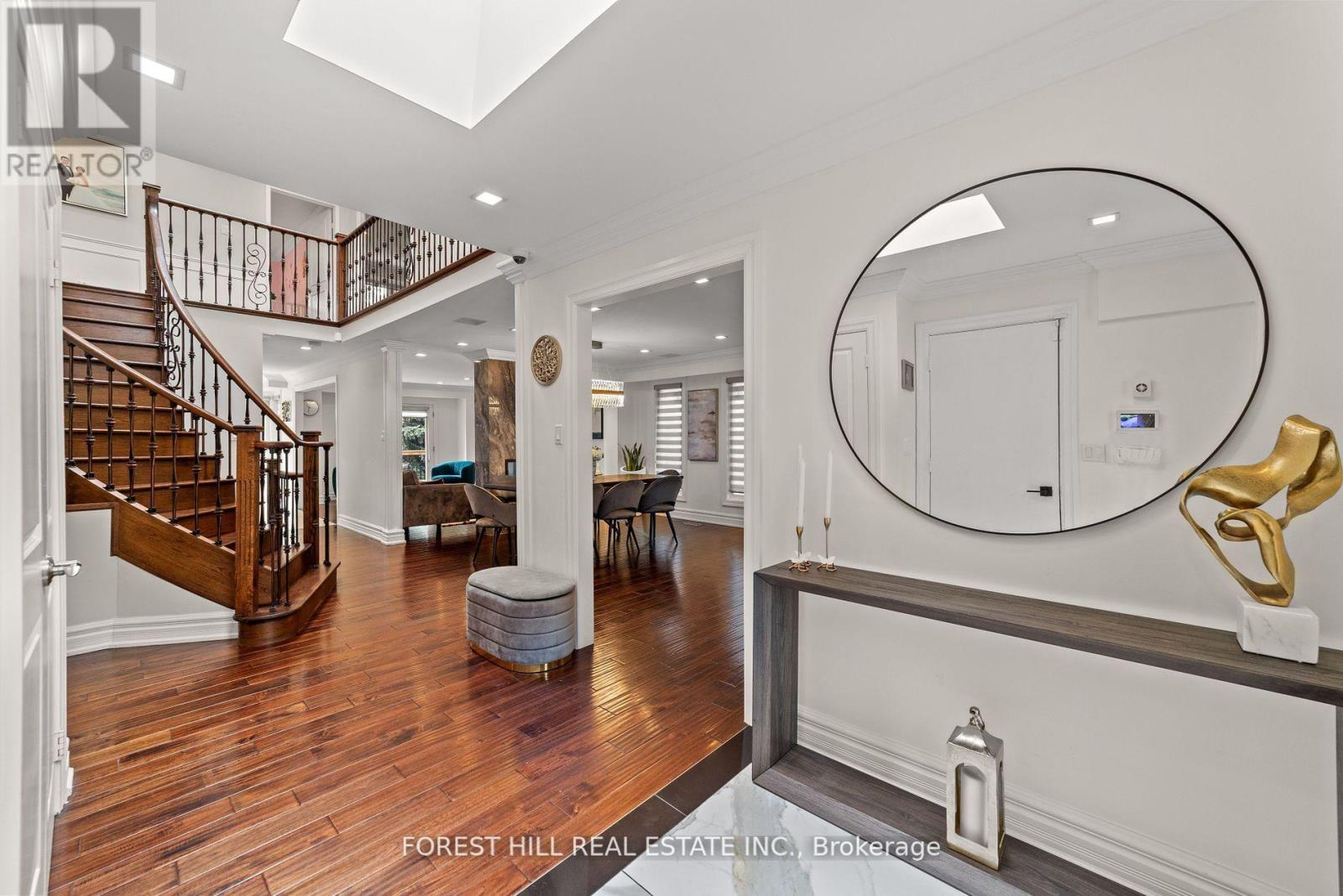 Property at 107 OLD SURREY LANE image 5