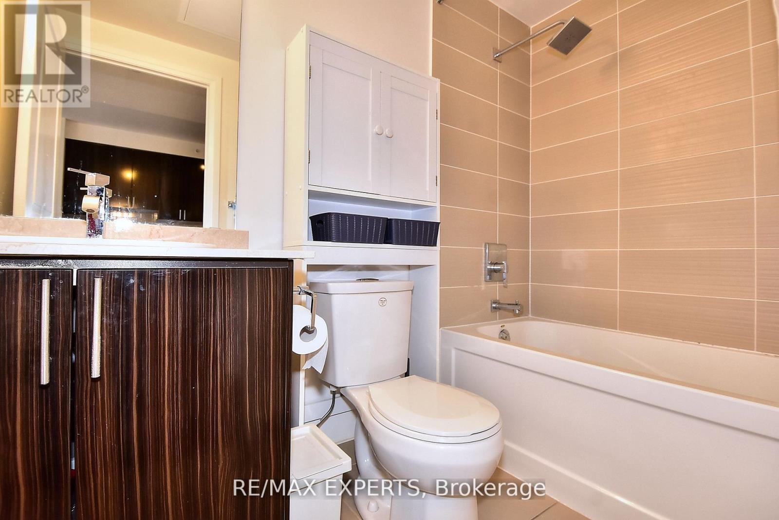 2433 - 7161 Yonge Street, Markham, Ontario  L3T 0C8 - Photo 16 - N12332818