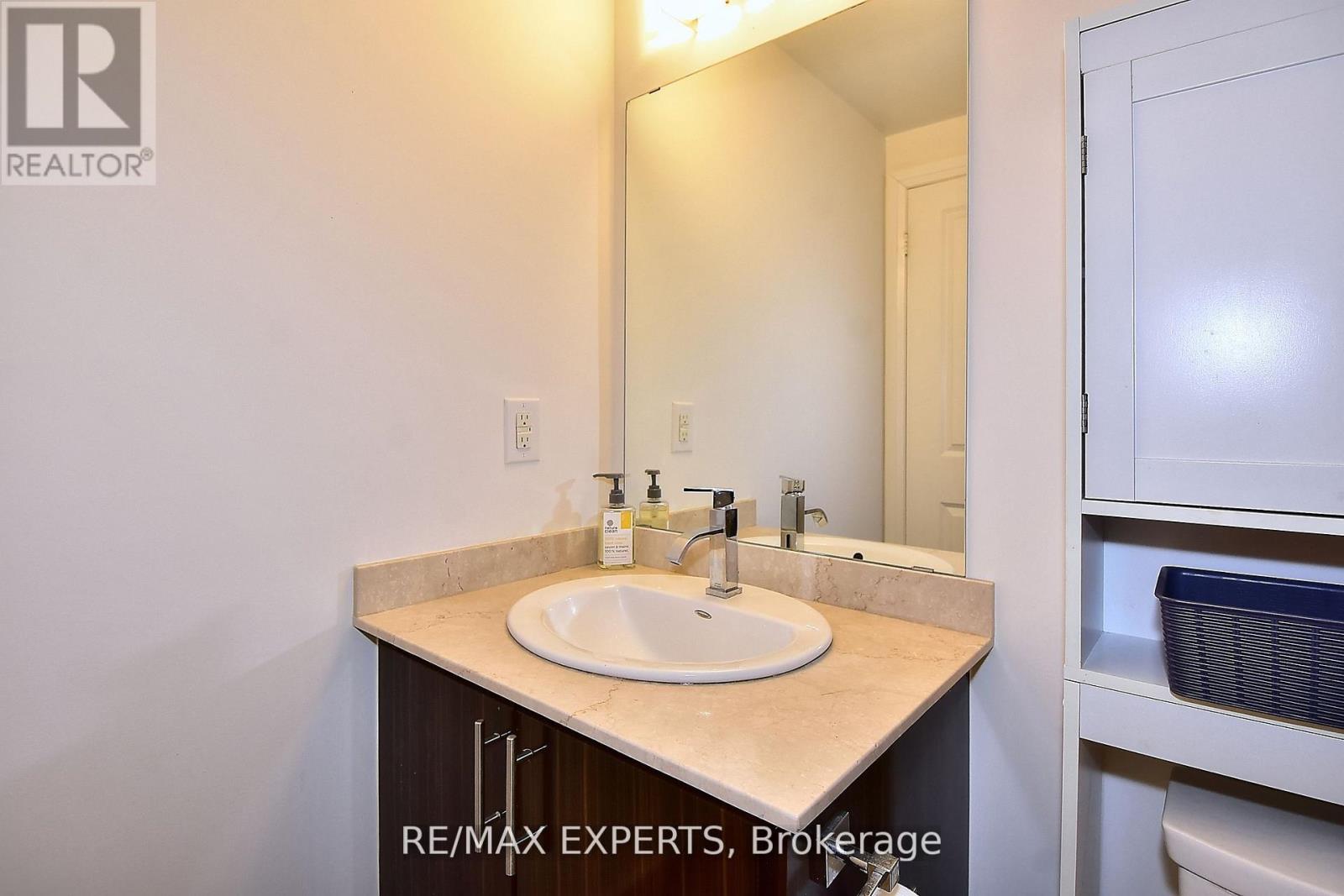 2433 - 7161 Yonge Street, Markham, Ontario  L3T 0C8 - Photo 17 - N12332818