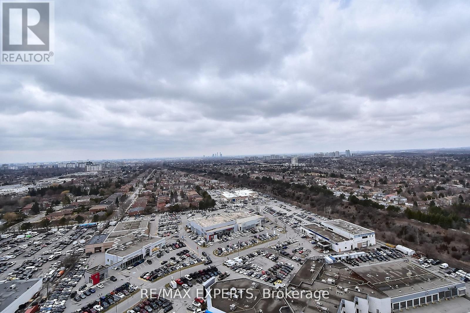2433 - 7161 Yonge Street, Markham, Ontario  L3T 0C8 - Photo 19 - N12332818