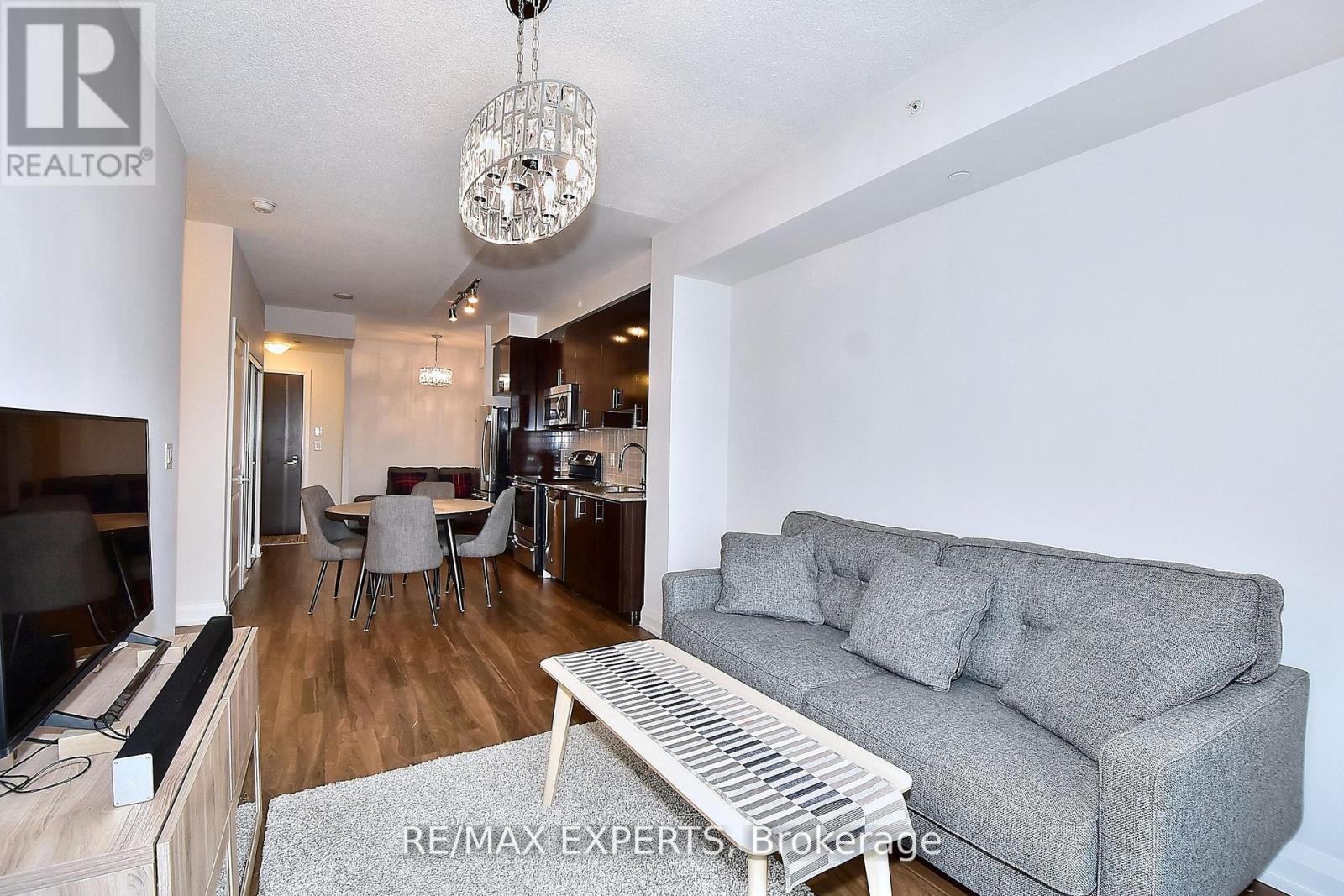 2433 - 7161 Yonge Street, Markham, Ontario  L3T 0C8 - Photo 5 - N12332818