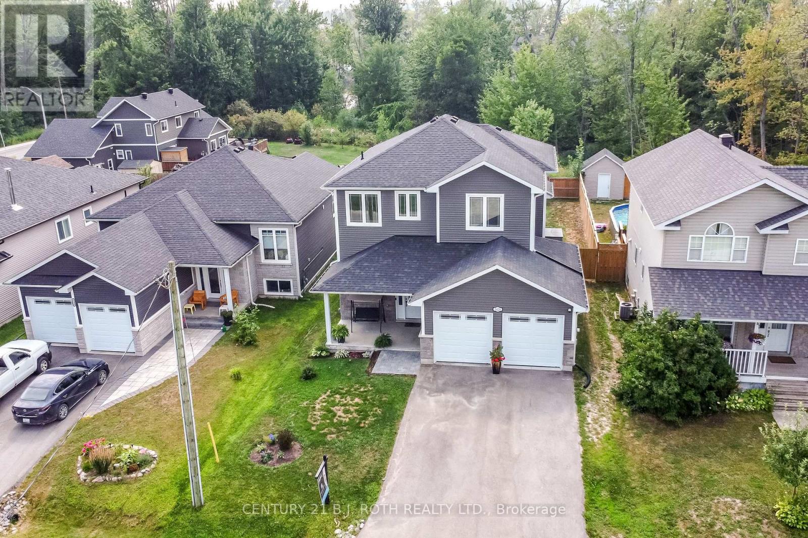 Property at 3428 TIMBERLINE AVENUE image 3