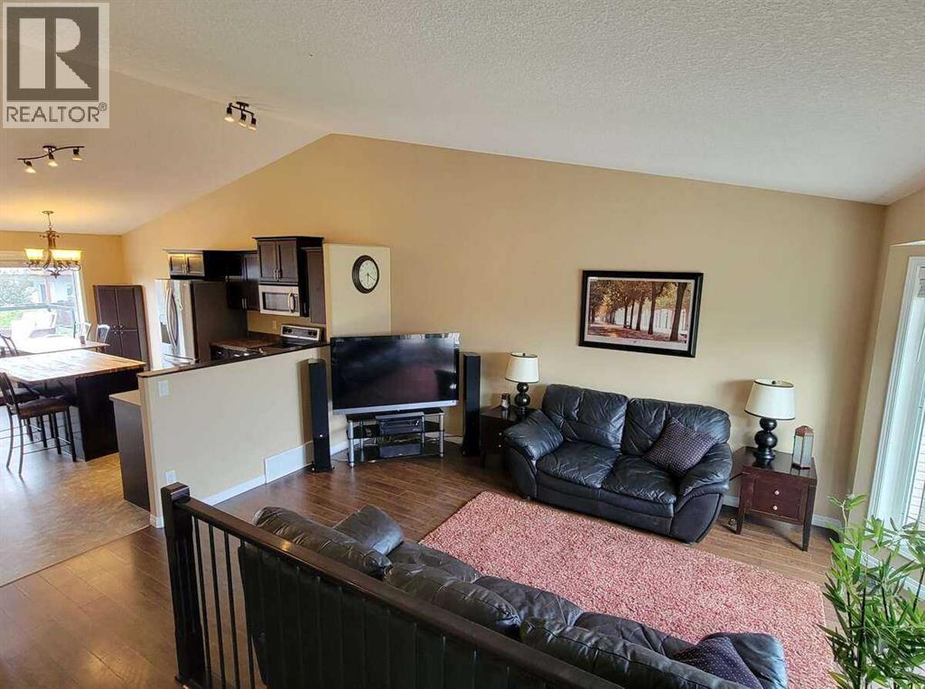Property at 11248 76 Avenue image 5