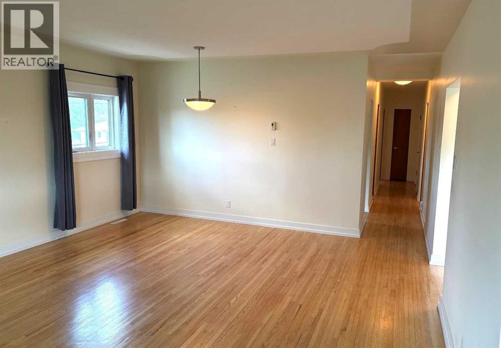 1-6, 2208 20 Avenue Nw, Calgary, Alberta  T2M 1J2 - Photo 4 - A2226753