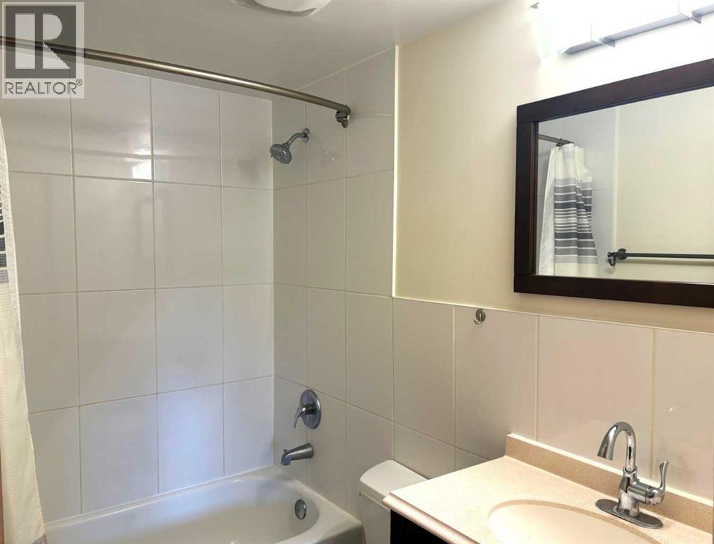 1-6, 2208 20 Avenue Nw, Calgary, Alberta  T2M 1J2 - Photo 6 - A2226753