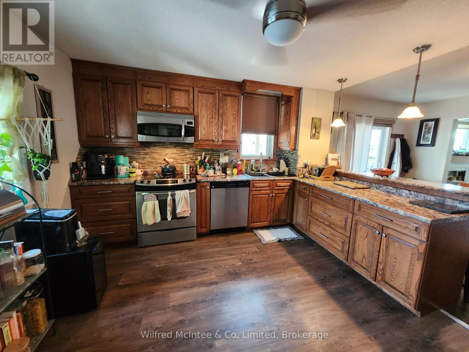 469 Ross Street, Huron-Kinloss, Ontario  N0G 2H0 - Photo 11 - X12332878