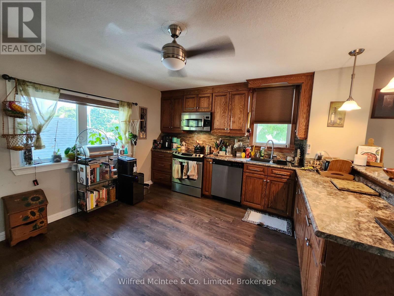 469 Ross Street, Huron-Kinloss, Ontario  N0G 2H0 - Photo 12 - X12332878