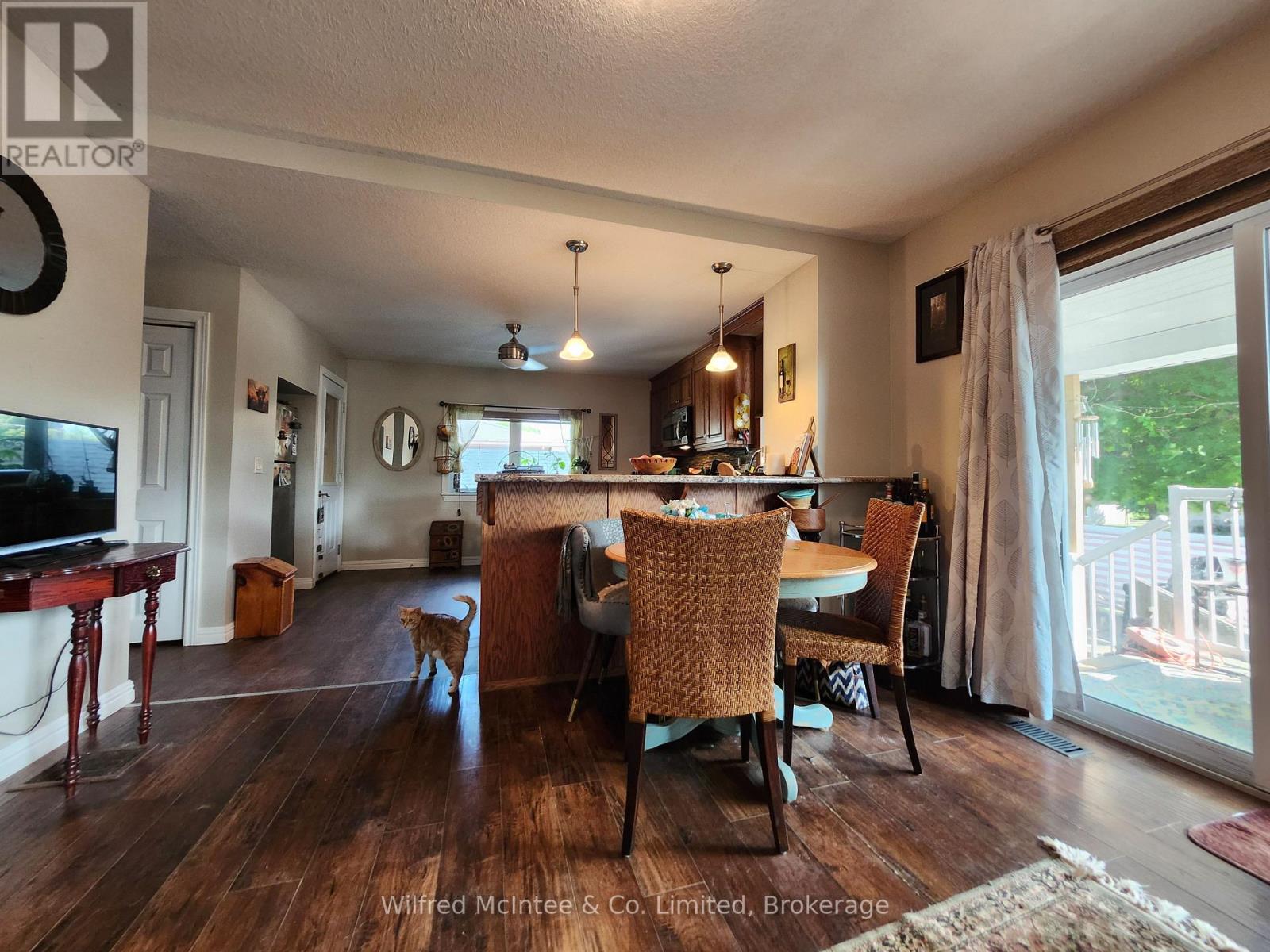 469 Ross Street, Huron-Kinloss, Ontario  N0G 2H0 - Photo 15 - X12332878