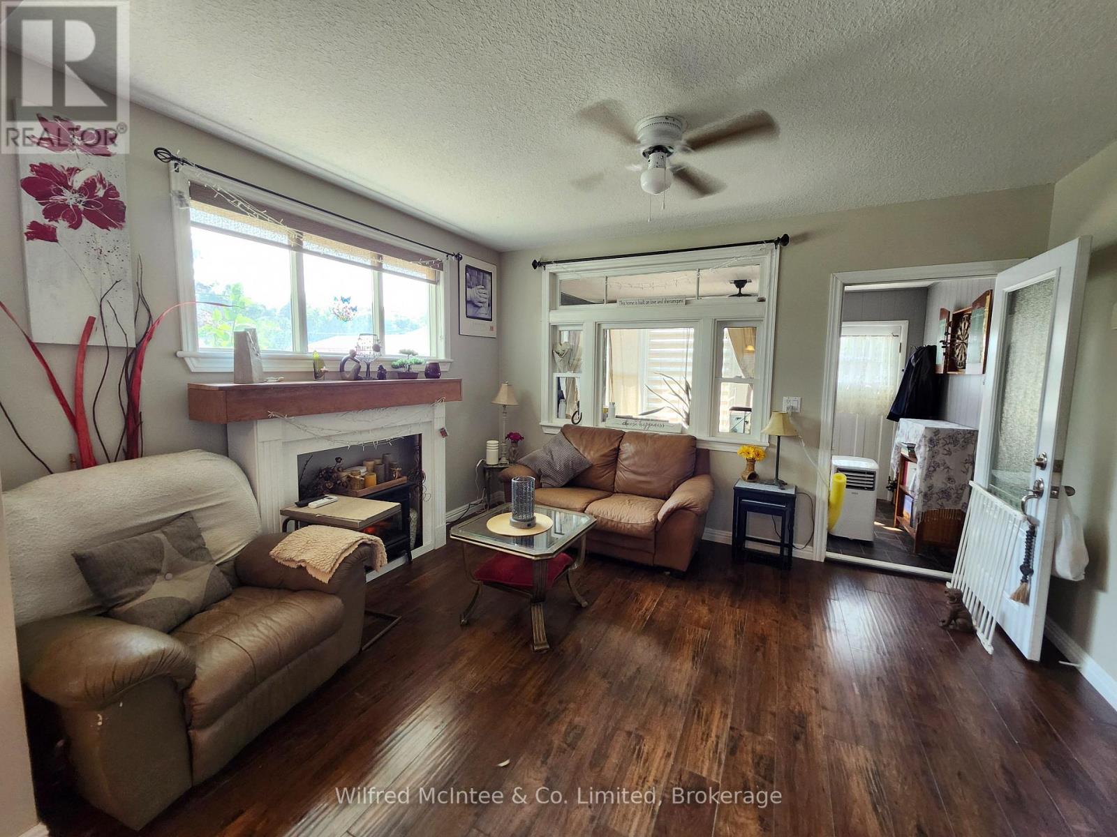 469 Ross Street, Huron-Kinloss, Ontario  N0G 2H0 - Photo 17 - X12332878