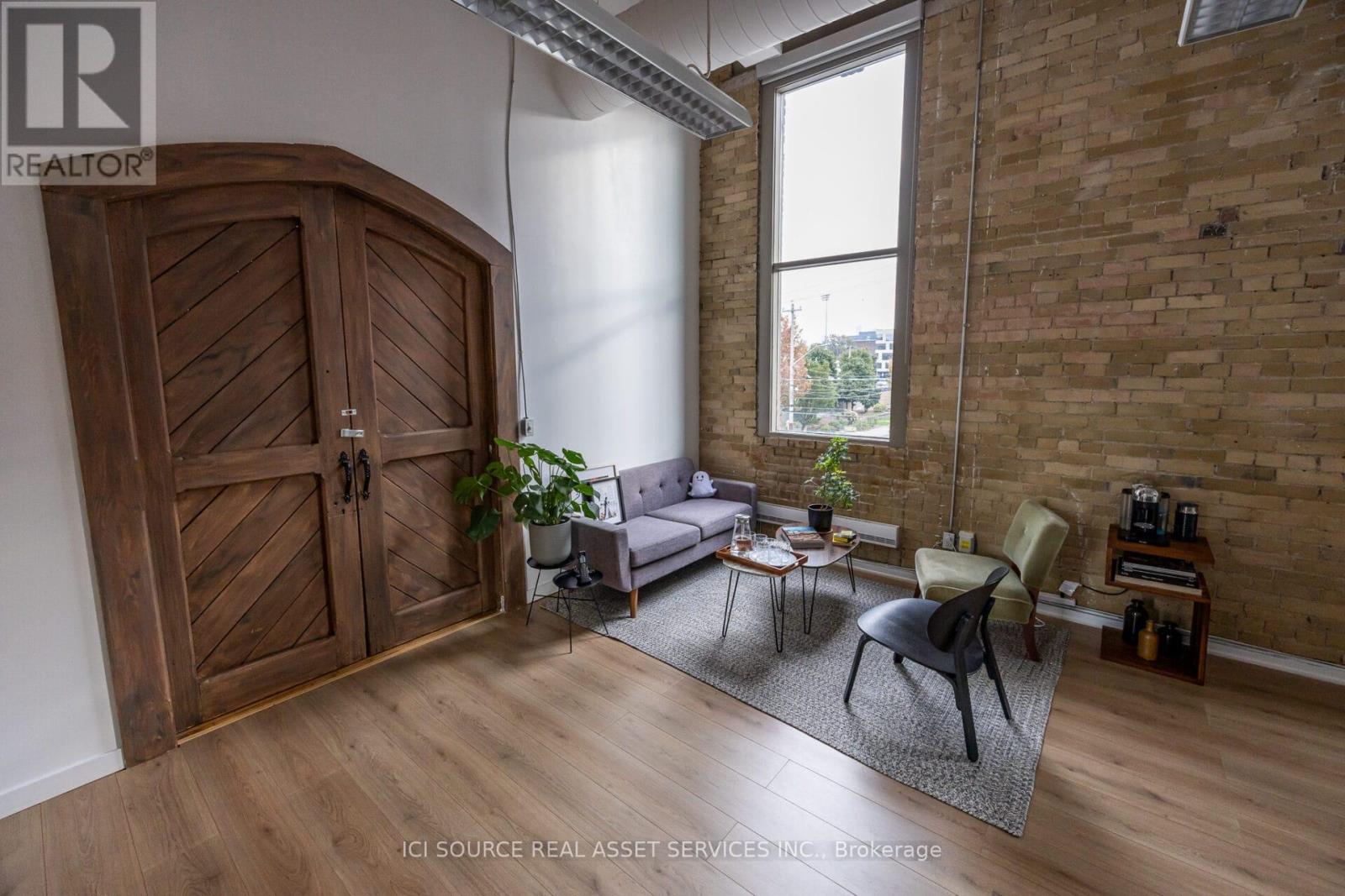 201-202 - 147 Liberty Street, Toronto, Ontario  M6K 1Y6 - Photo 2 - W12332722